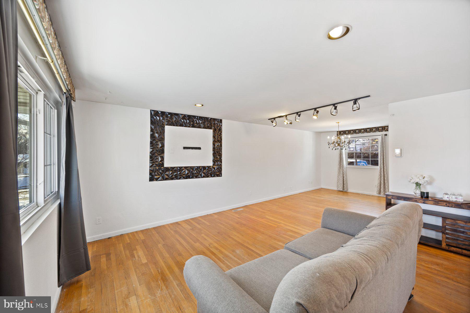 FOXRIDGE - Residential