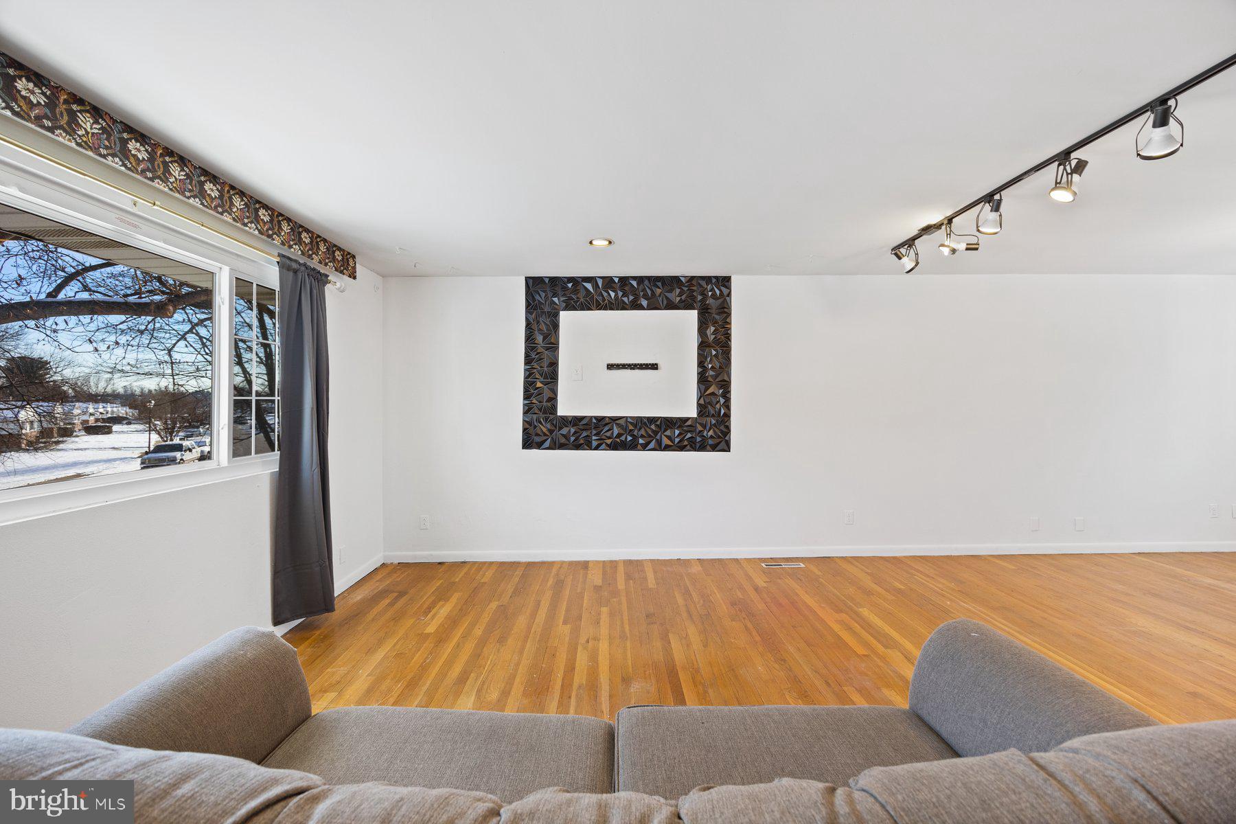 FOXRIDGE - Residential