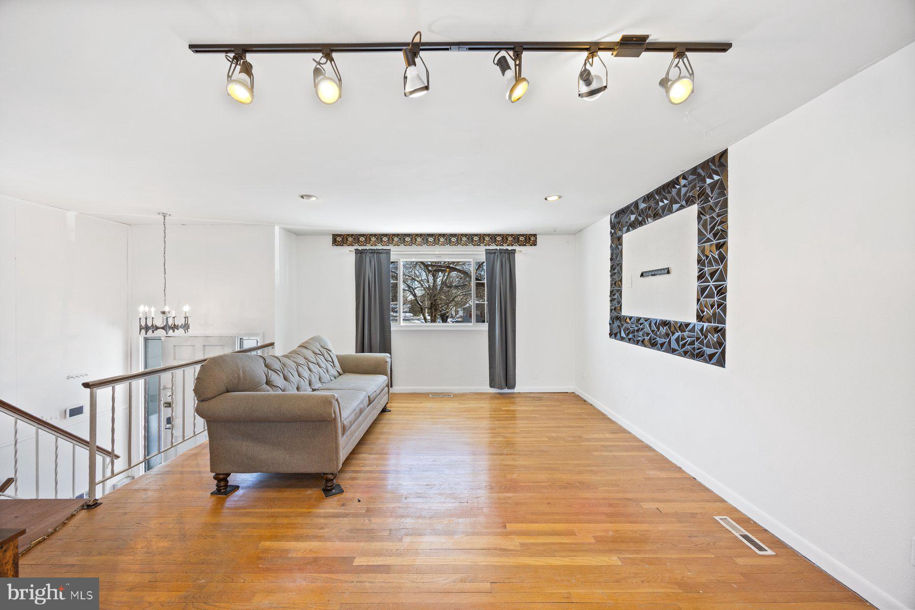 FOXRIDGE - Residential