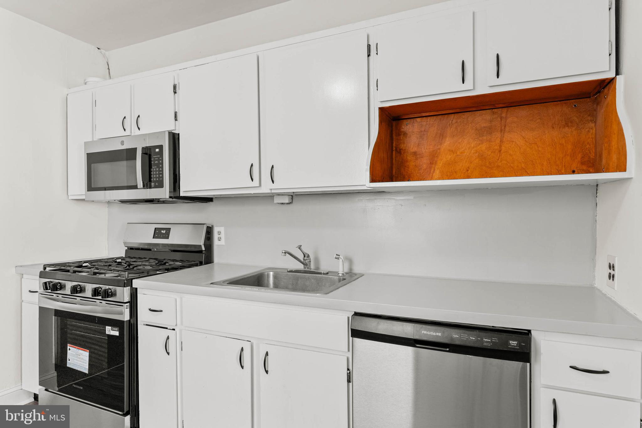 BRIDESBURG - Residential