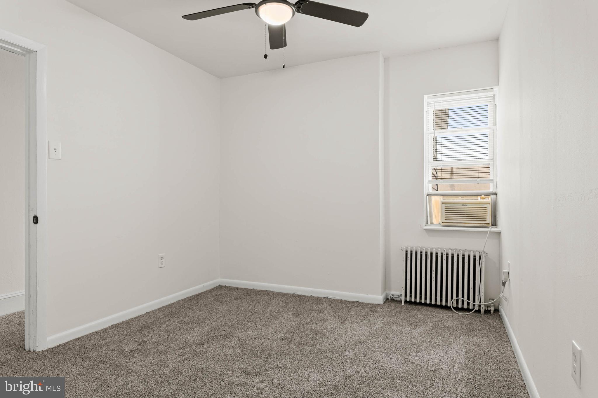 BRIDESBURG - Residential