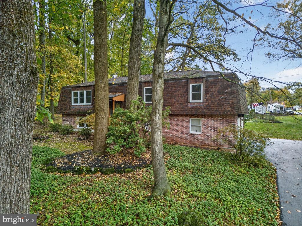 Photo of 340 Chestnut Hill Road, EMMAUS, PA 18049 (MLS # PALH2013754)