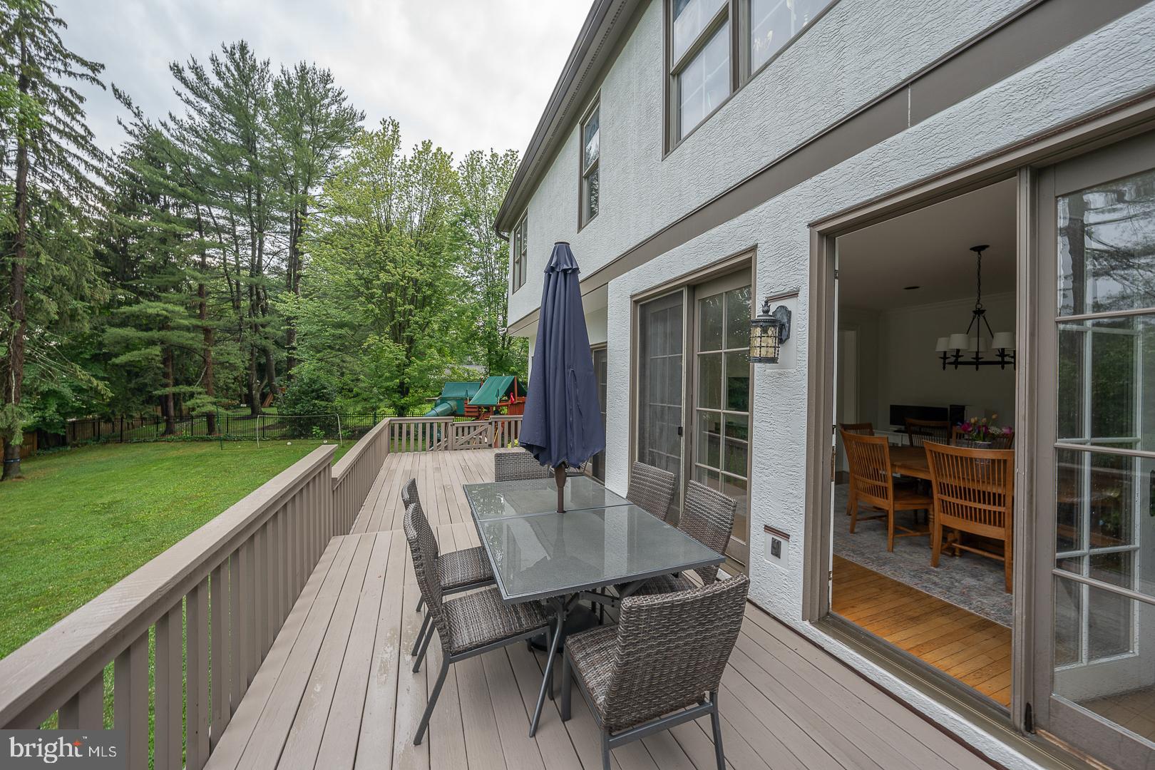 GLADWYNE - Residential