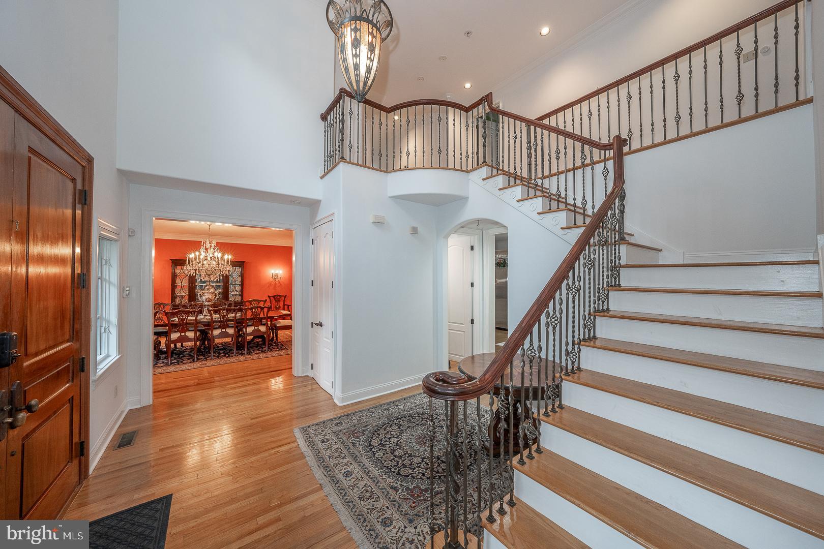 GLADWYNE - Residential