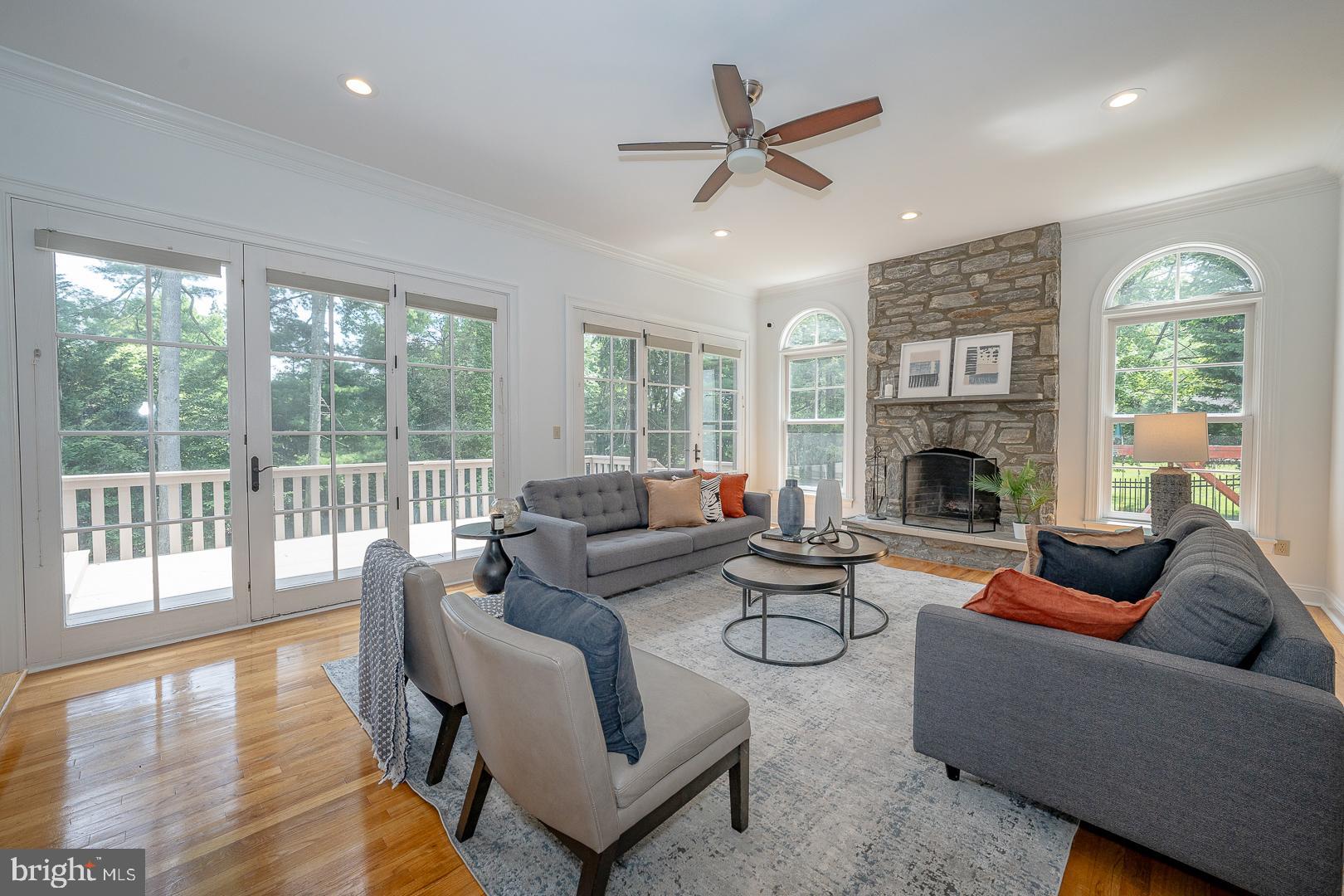 GLADWYNE - Residential