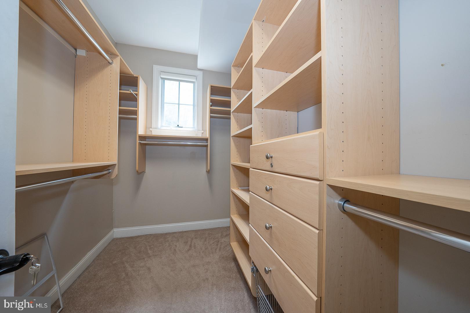 GLADWYNE - Residential