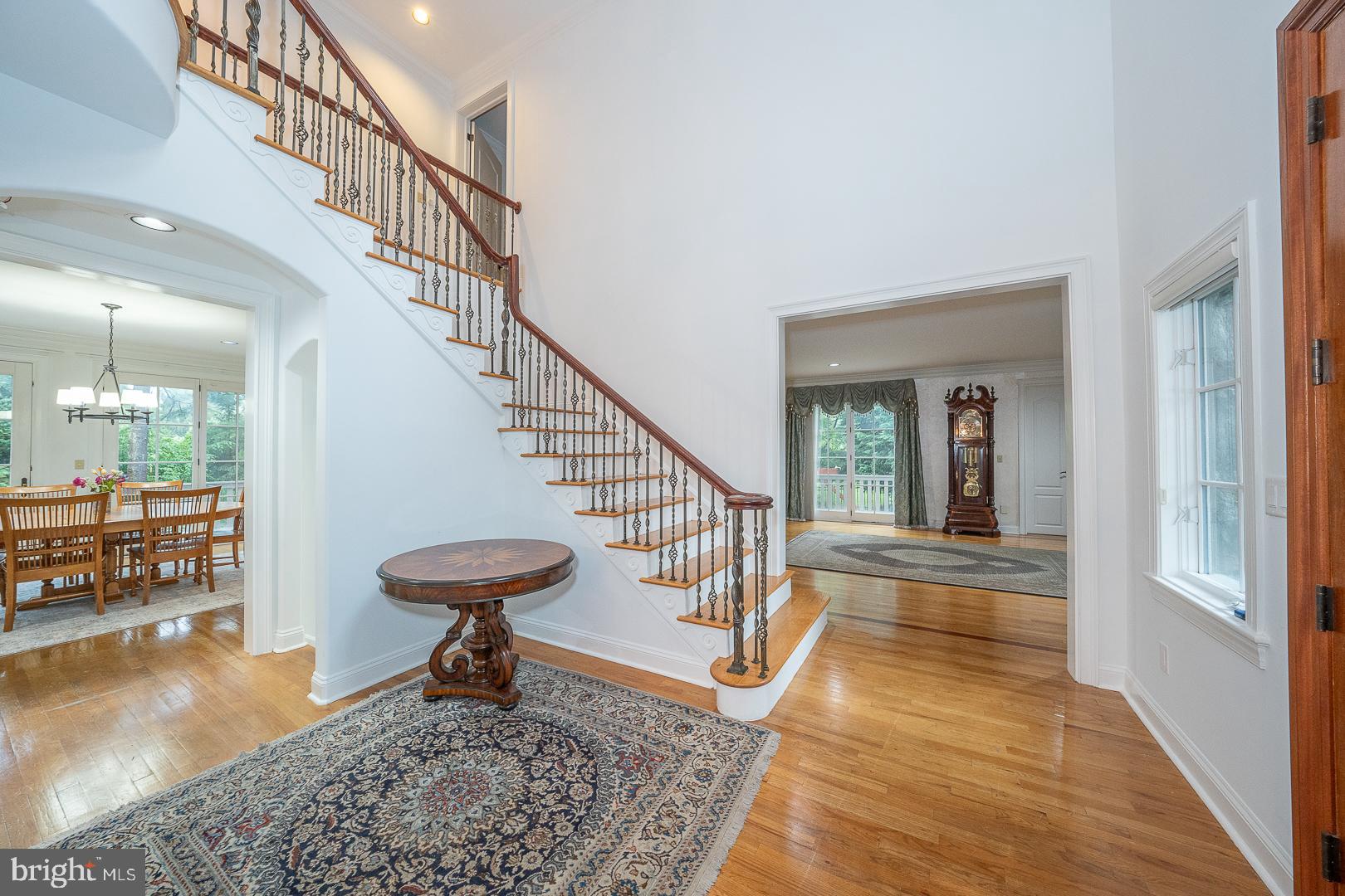 GLADWYNE - Residential