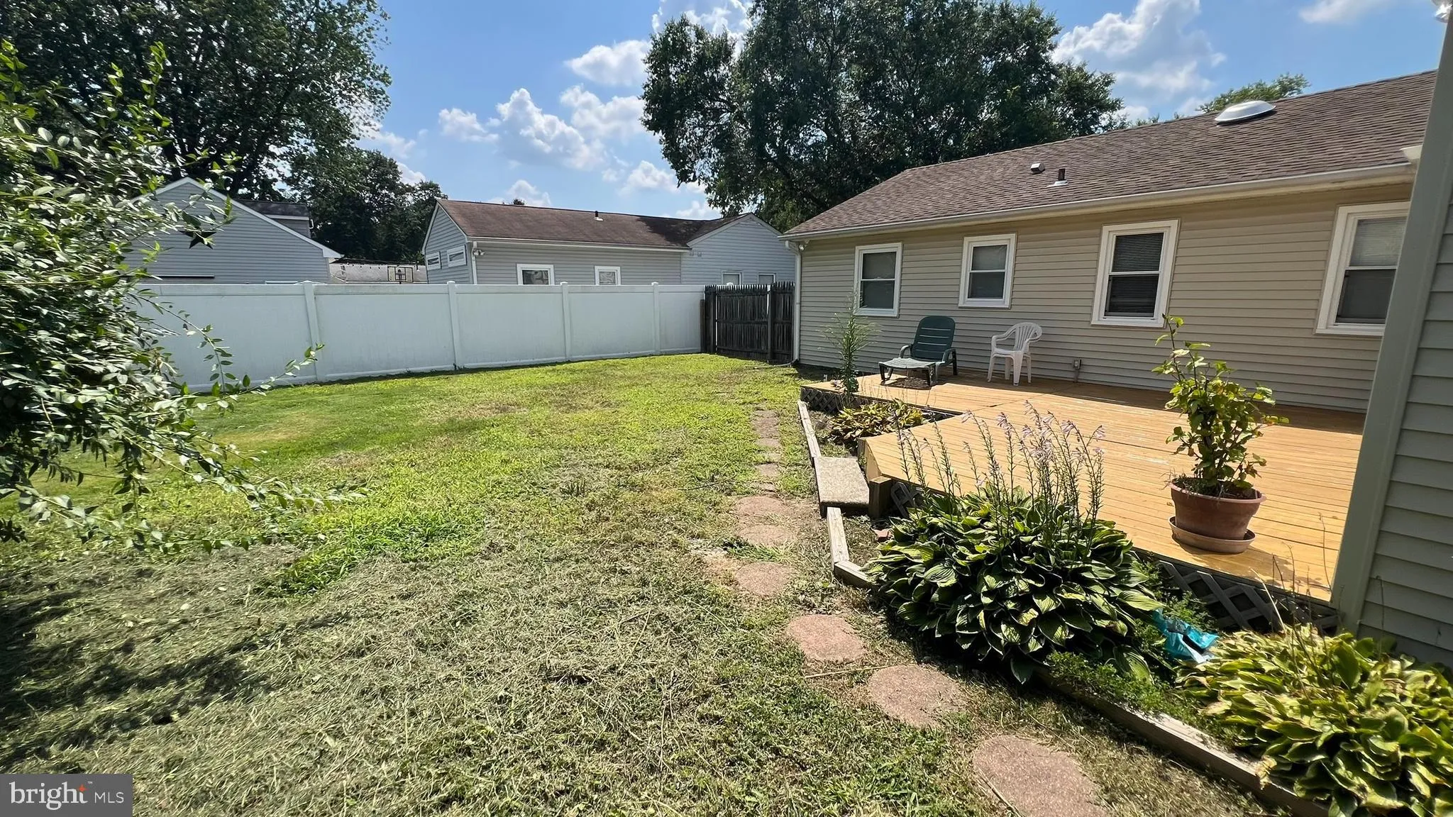 Stratford, New Jersey 08084, United States, 3 Bedrooms Bedrooms, ,1 BathroomBathrooms,Residential,Contingent,185836