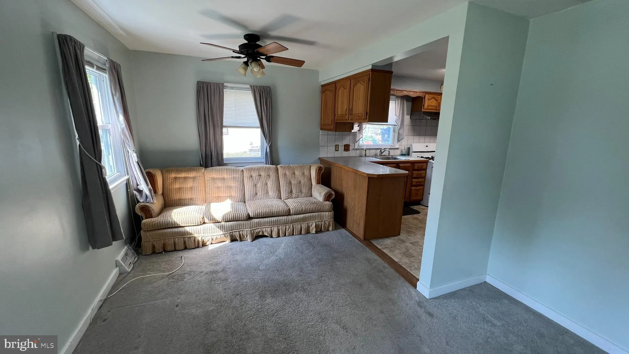 Stratford, New Jersey 08084, United States, 3 Bedrooms Bedrooms, ,1 BathroomBathrooms,Residential,Contingent,185836