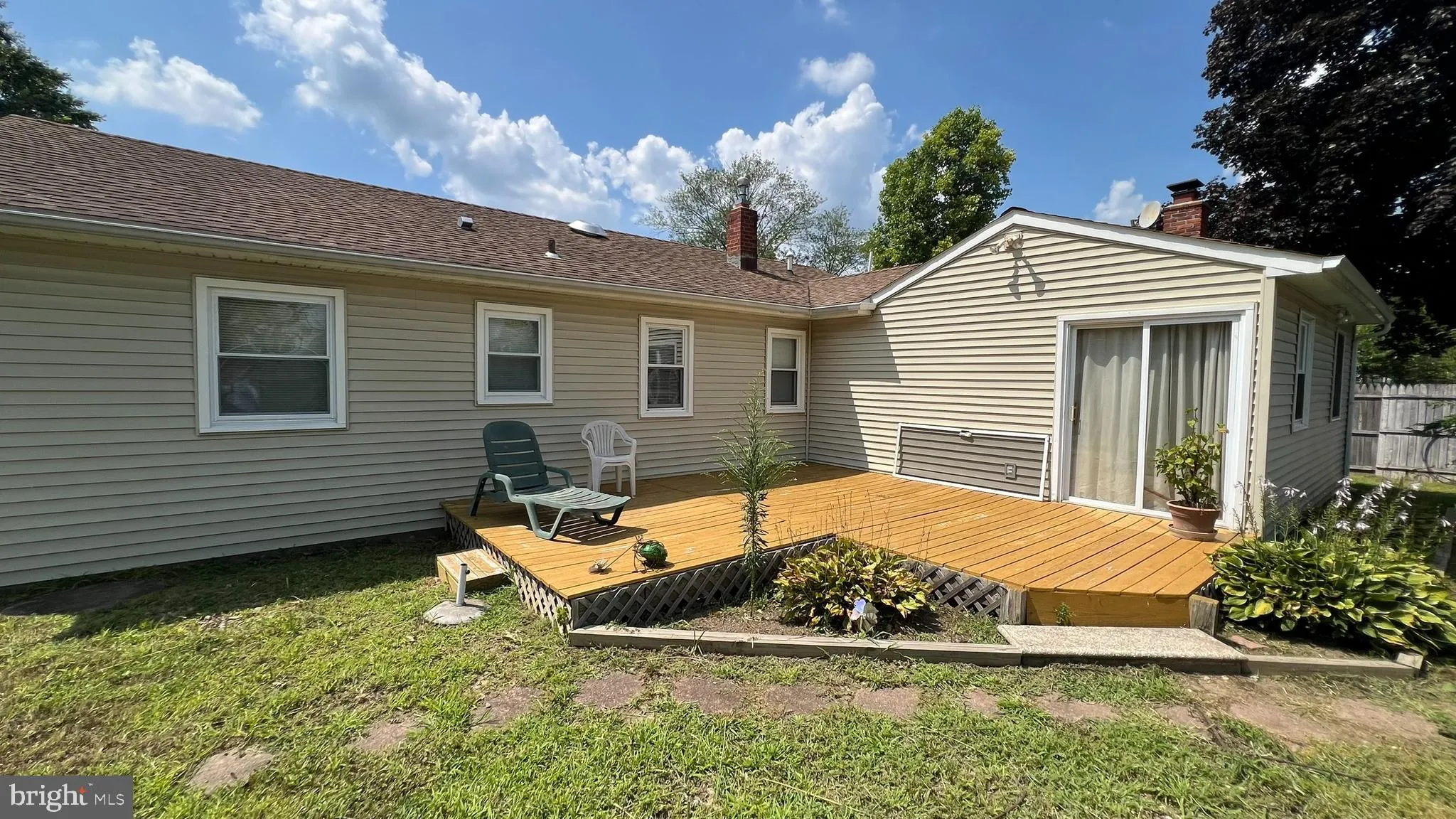 Stratford, New Jersey 08084, United States, 3 Bedrooms Bedrooms, ,1 BathroomBathrooms,Residential,Contingent,185836