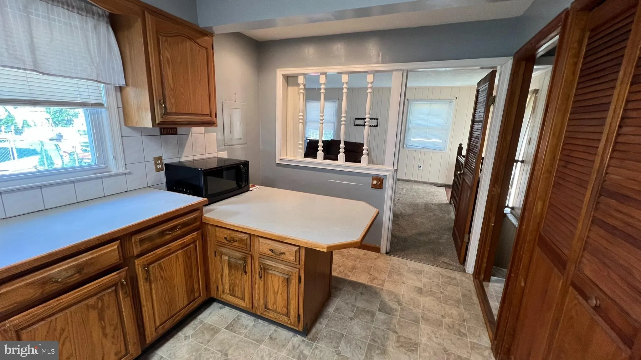 Stratford, New Jersey 08084, United States, 3 Bedrooms Bedrooms, ,1 BathroomBathrooms,Residential,Contingent,185836