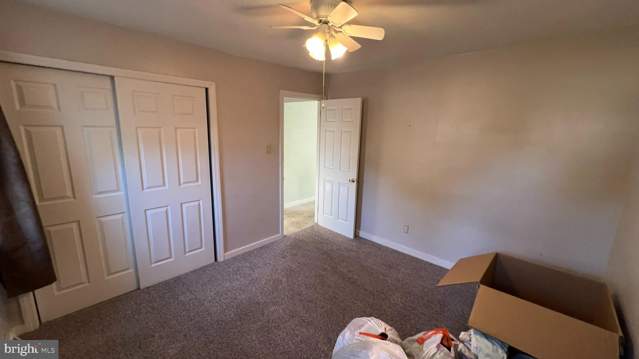 Stratford, New Jersey 08084, United States, 3 Bedrooms Bedrooms, ,1 BathroomBathrooms,Residential,Contingent,185836