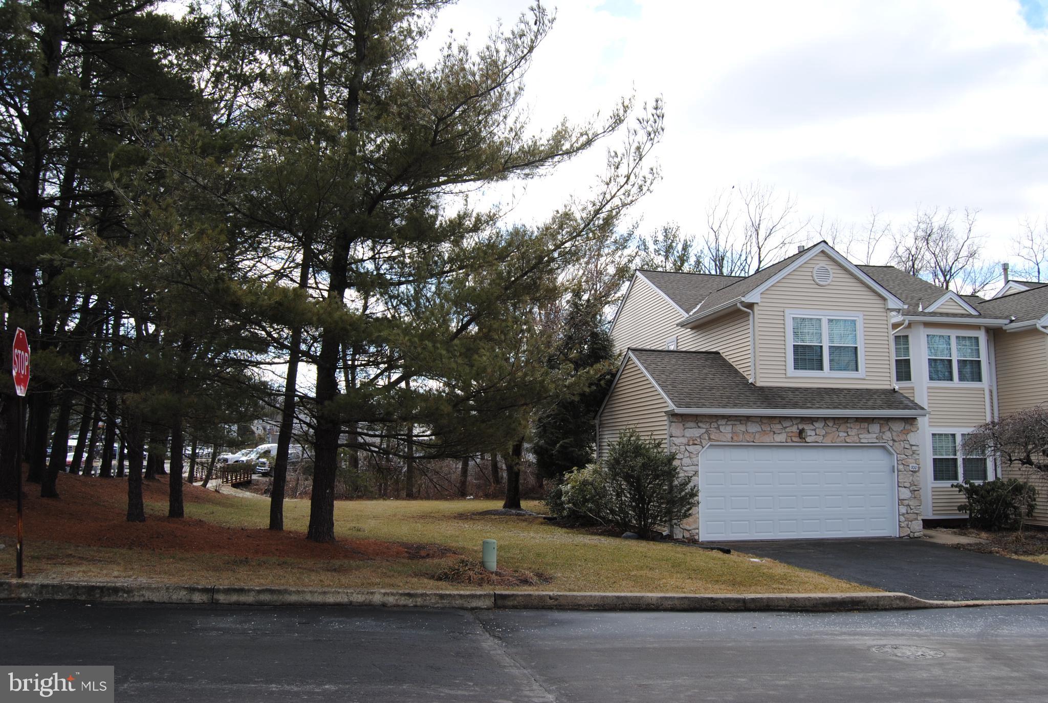 700 LOCUST LANE