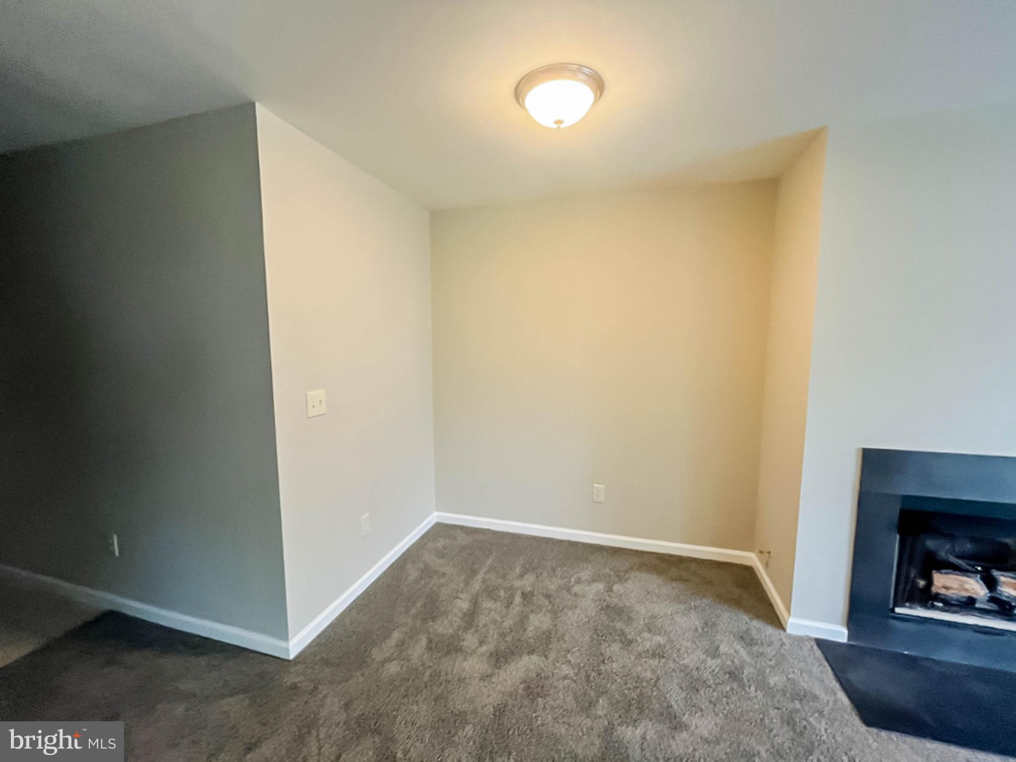 104 FALCON RIDGE WAY BLDG10 - UNIT4