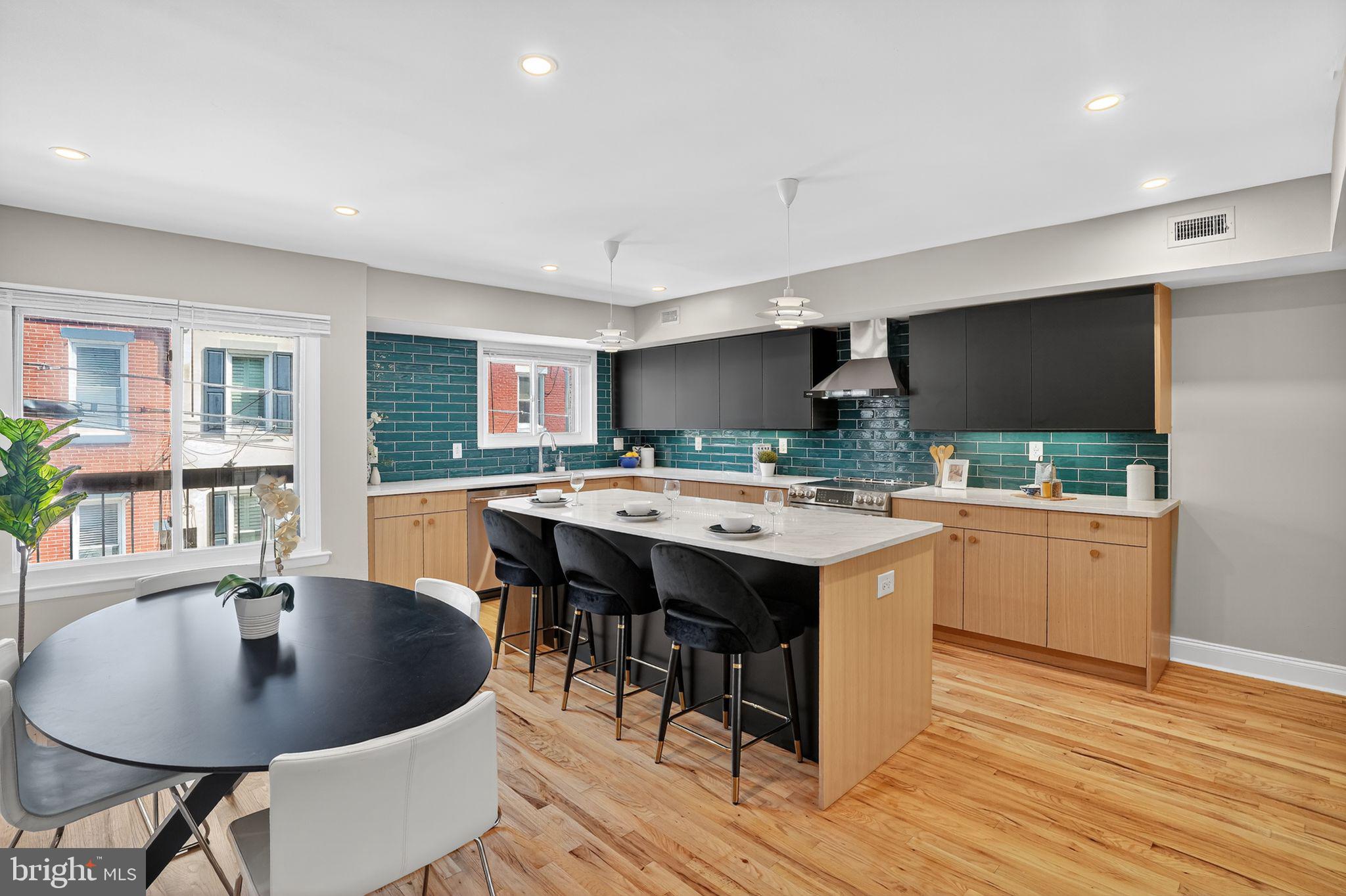 FAIRMOUNT - Residential