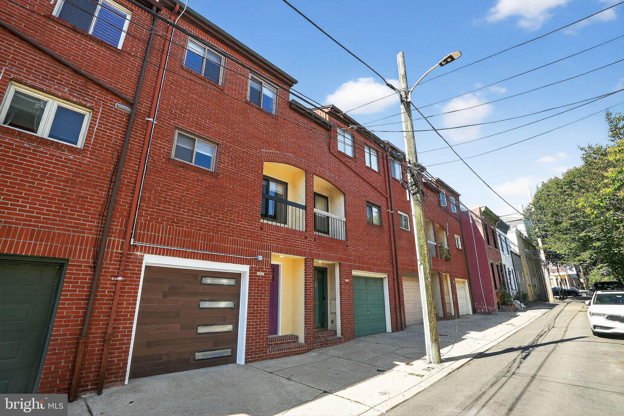 FAIRMOUNT - Residential