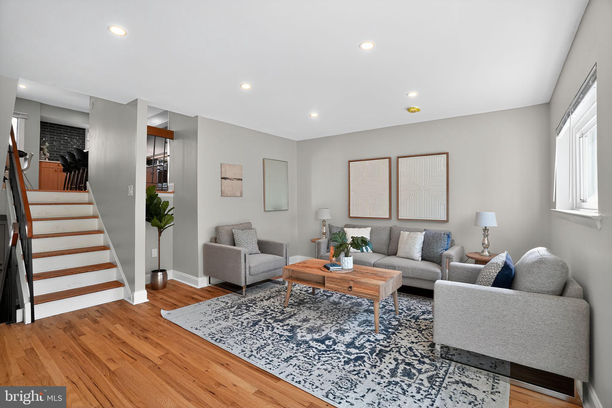 FAIRMOUNT - Residential