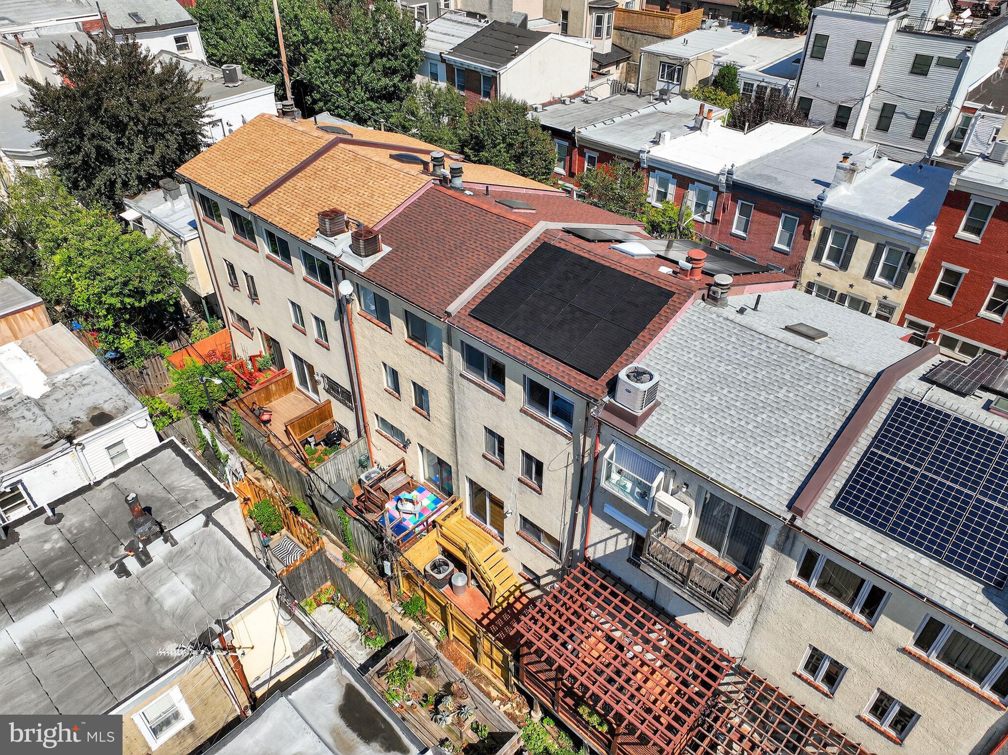 FAIRMOUNT - Residential