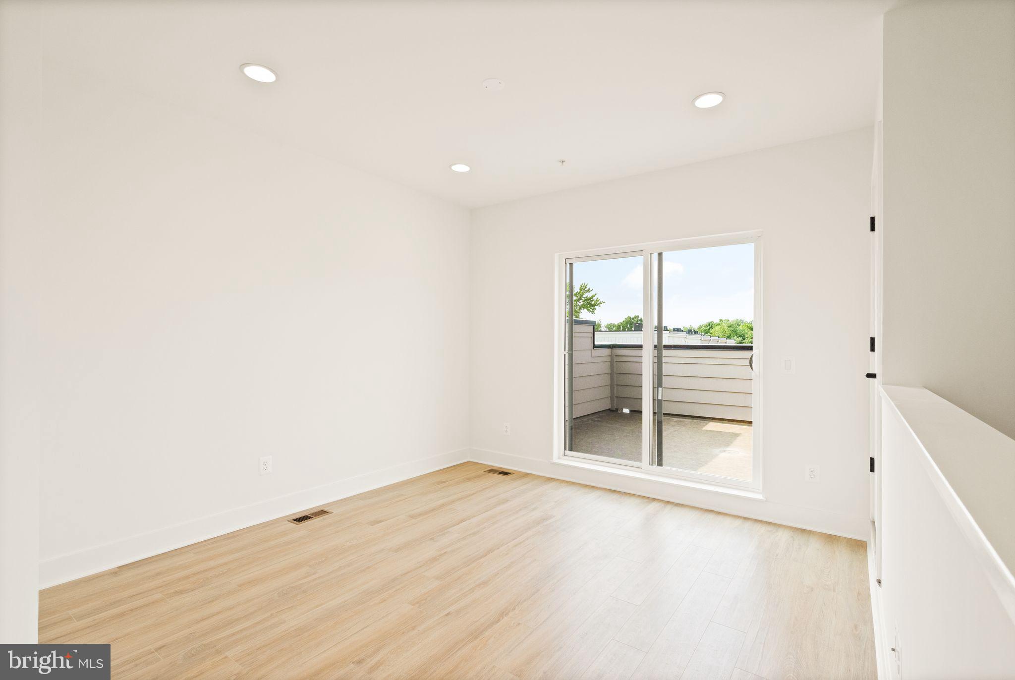 GRAHAM PARK - Residential