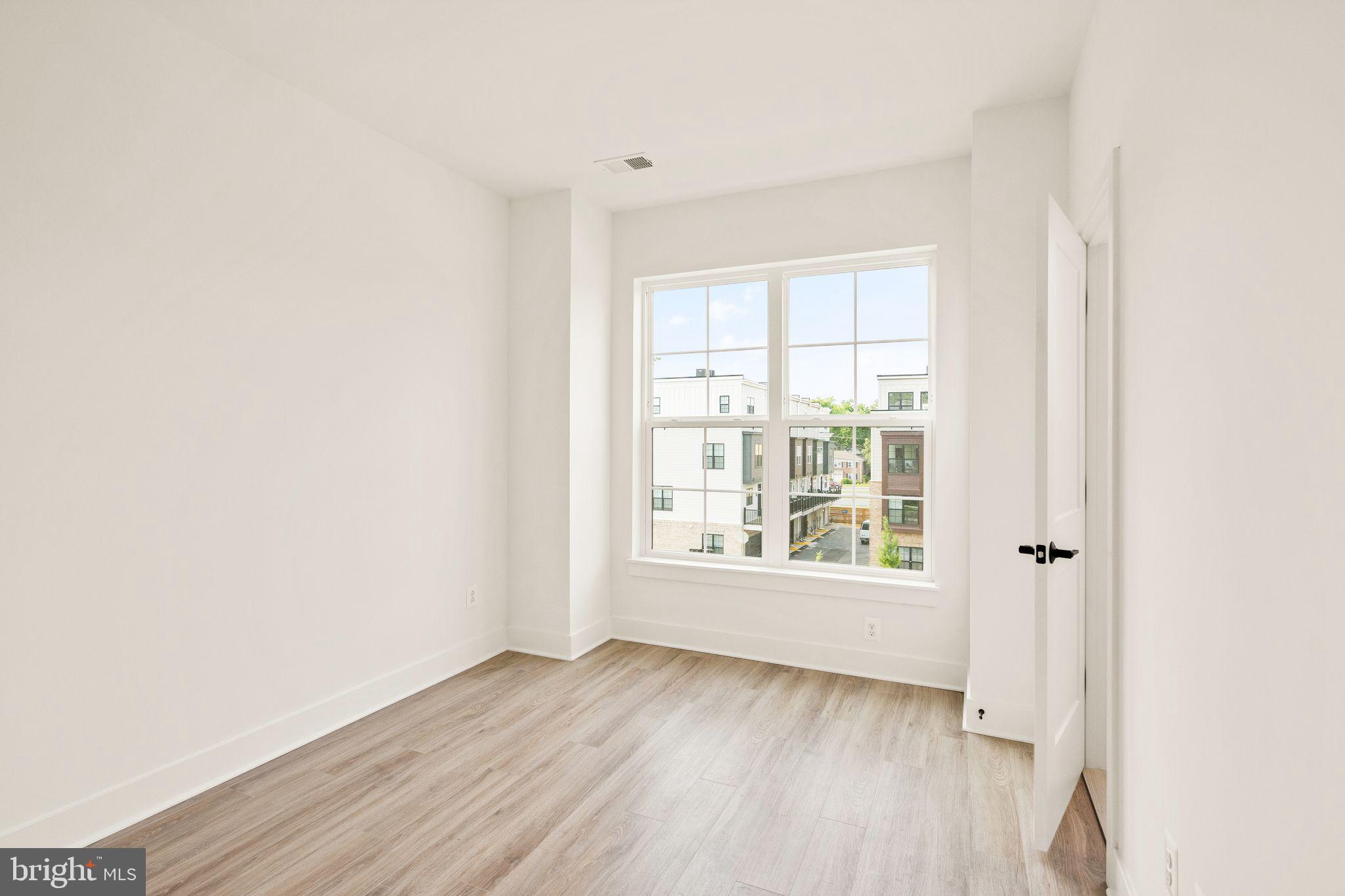 GRAHAM PARK - Residential