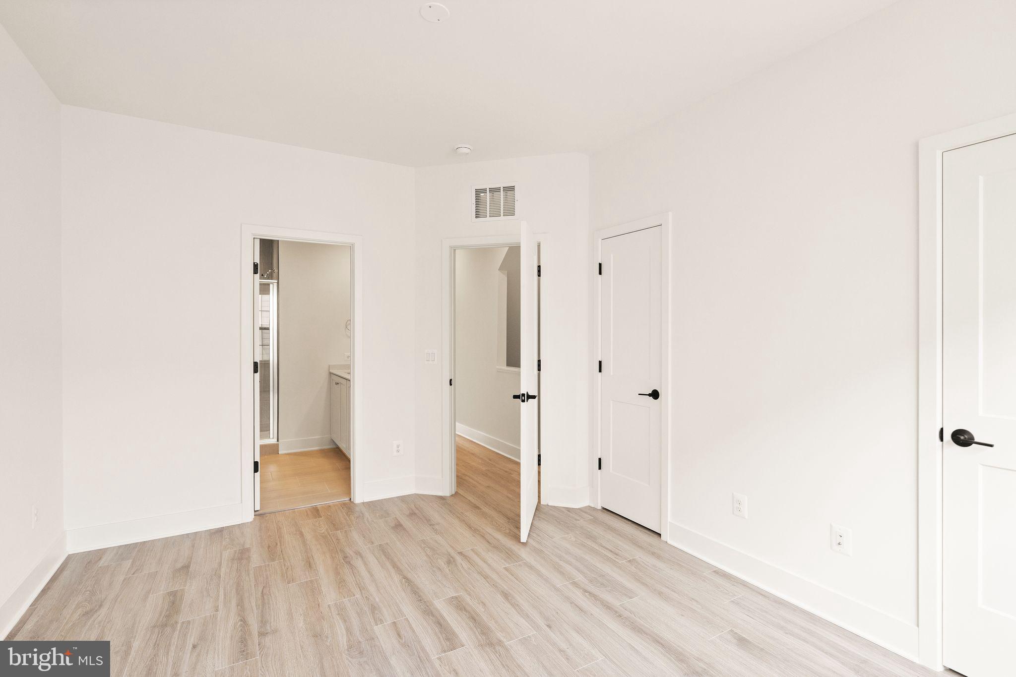 GRAHAM PARK - Residential