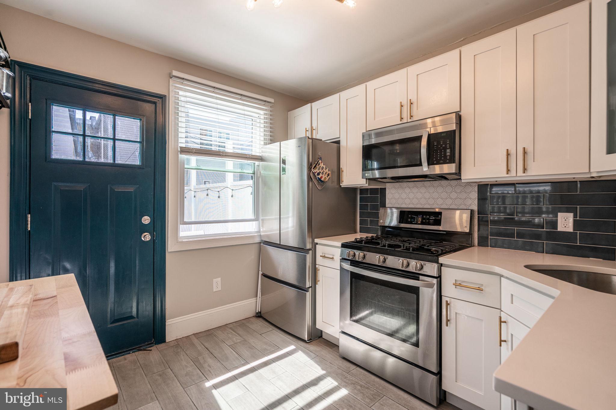 FISHTOWN - Residential Lease