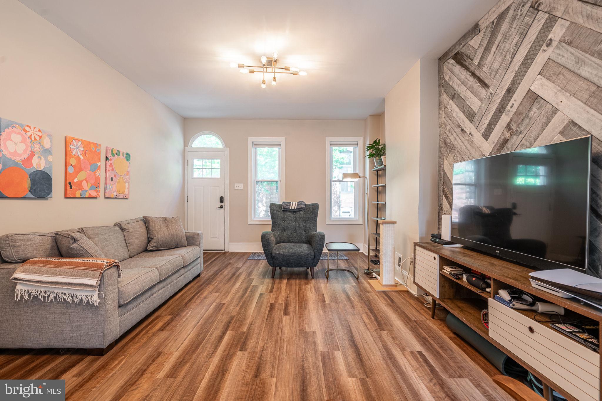 FISHTOWN - Residential Lease