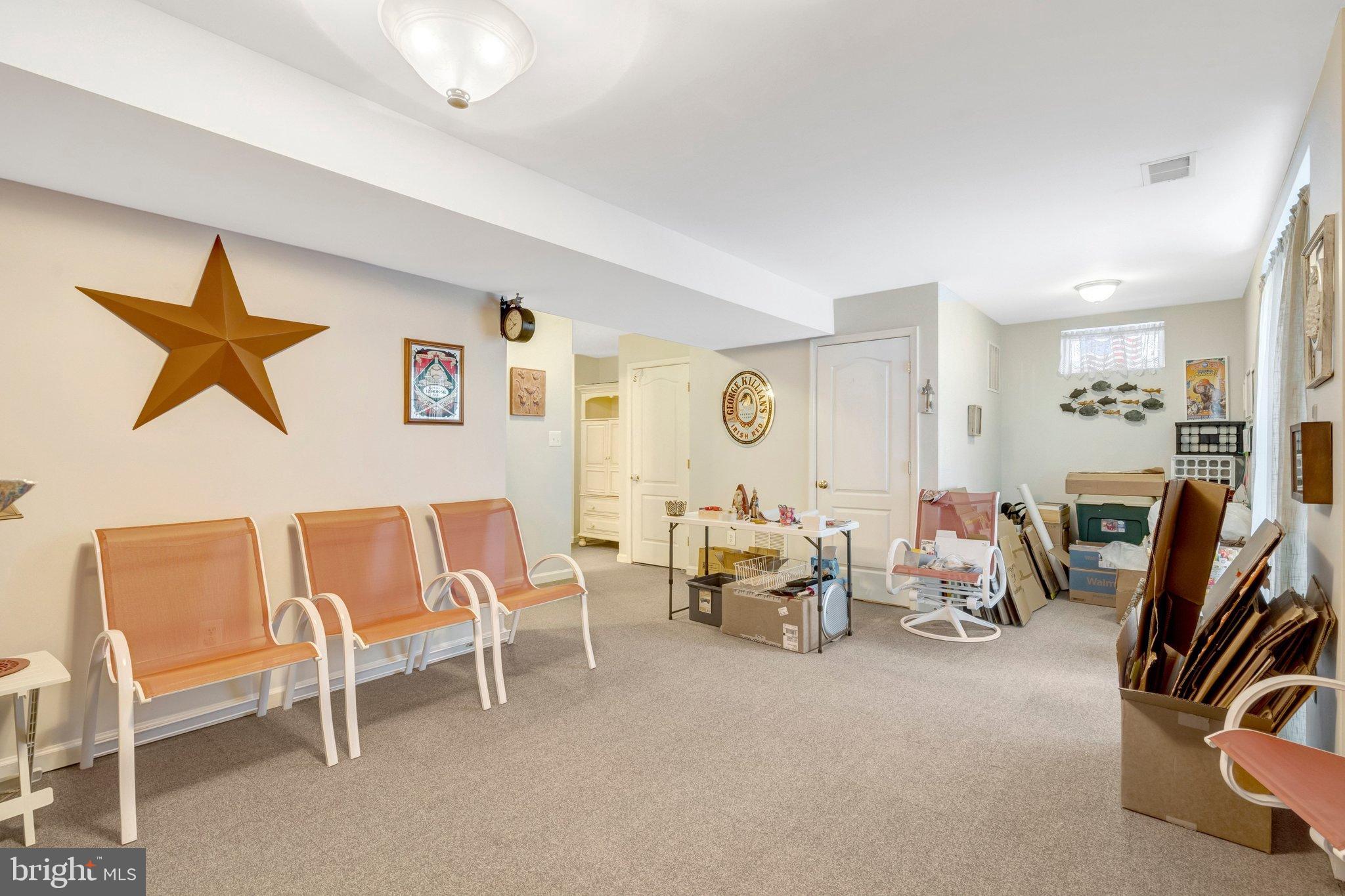 VILLAGES AT HAYMARKET - Residential