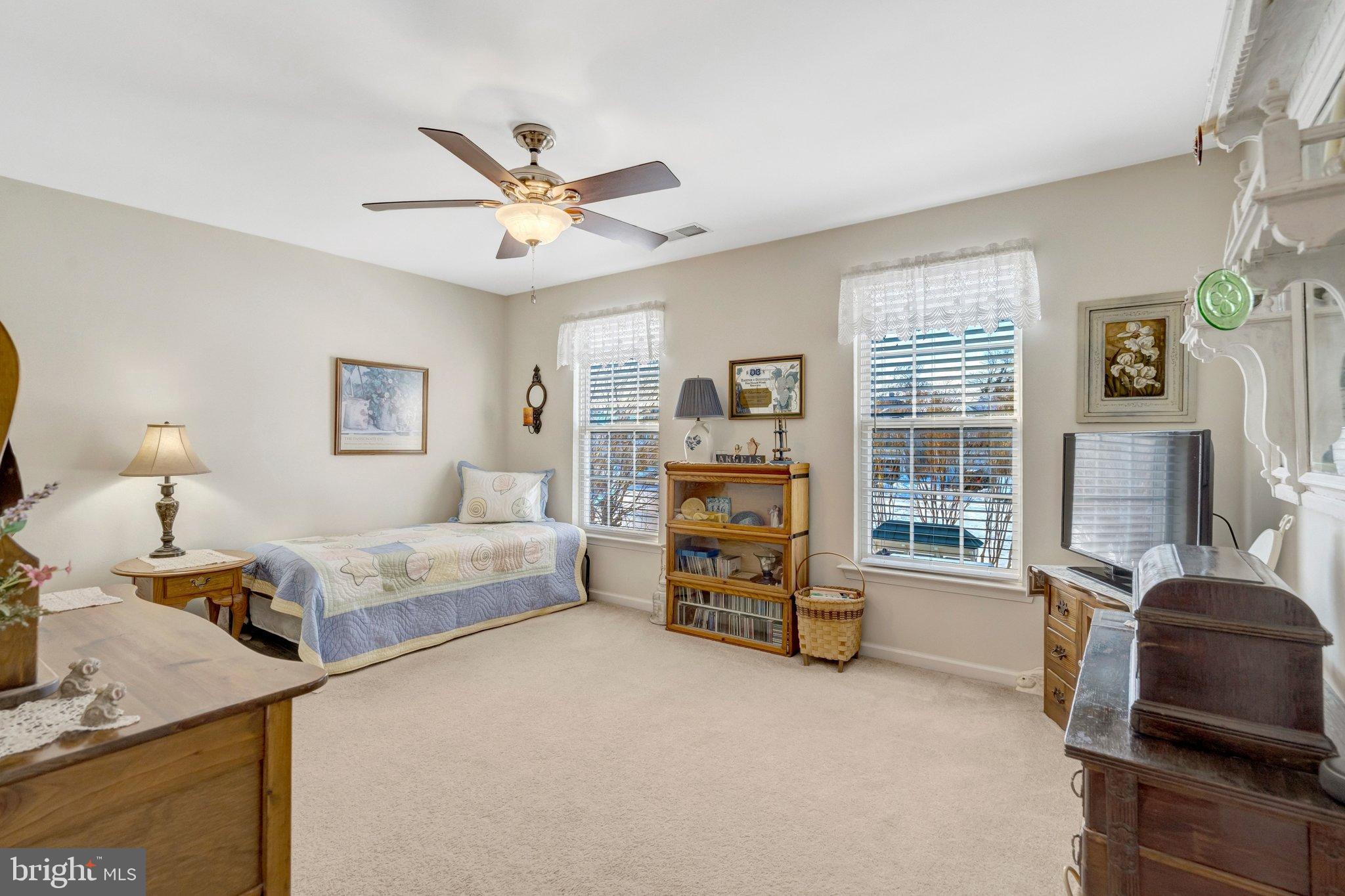 VILLAGES AT HAYMARKET - Residential