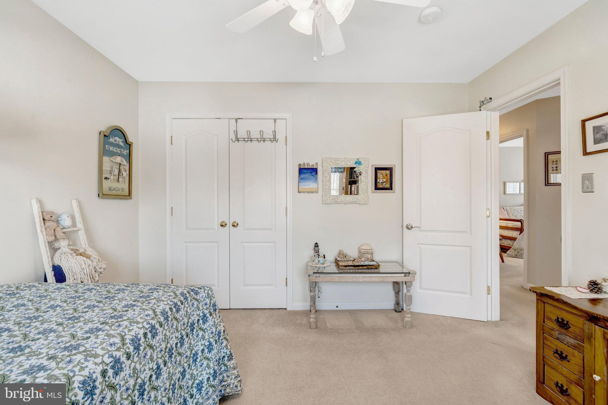 VILLAGES AT HAYMARKET - Residential