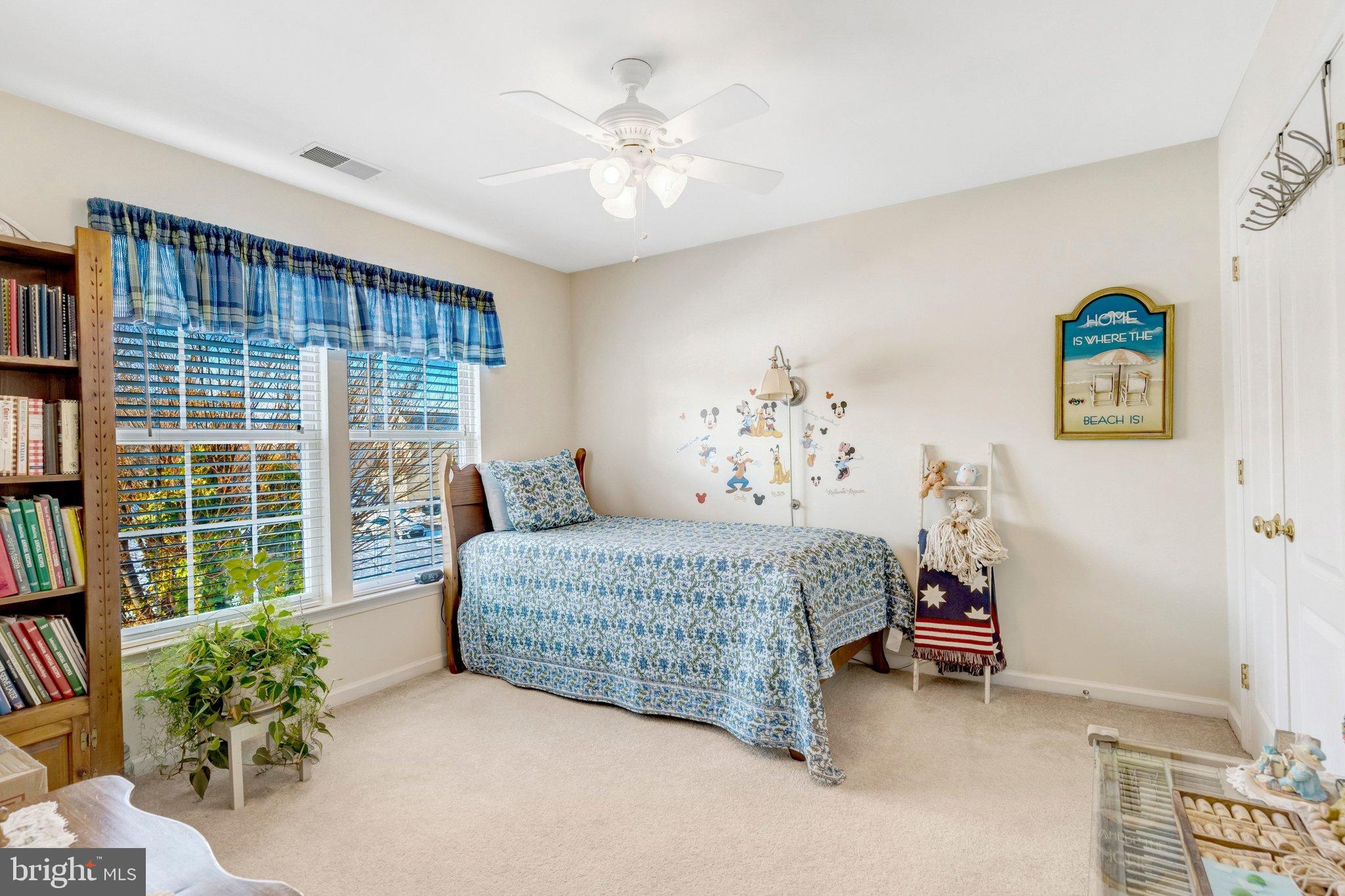 VILLAGES AT HAYMARKET - Residential