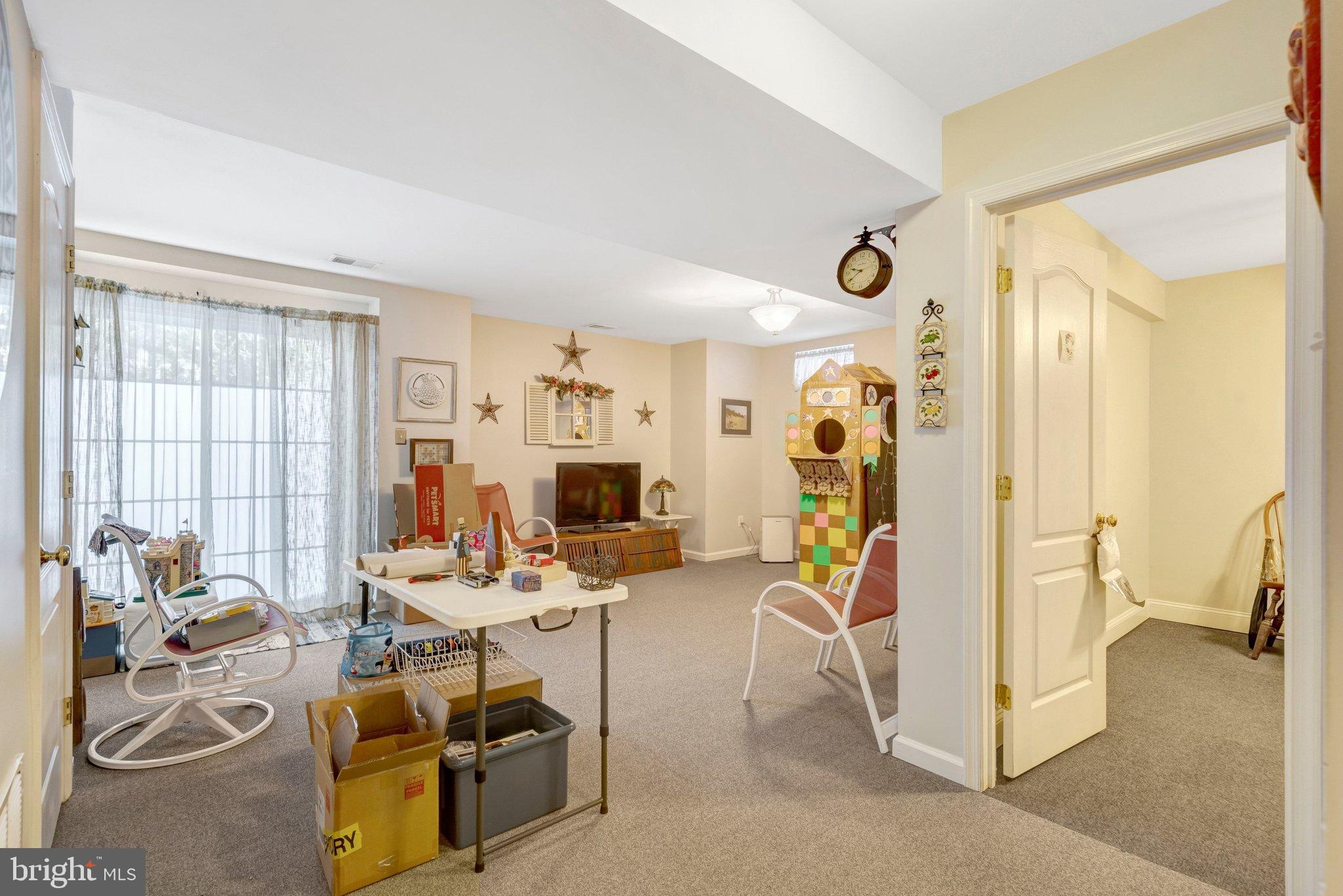 VILLAGES AT HAYMARKET - Residential