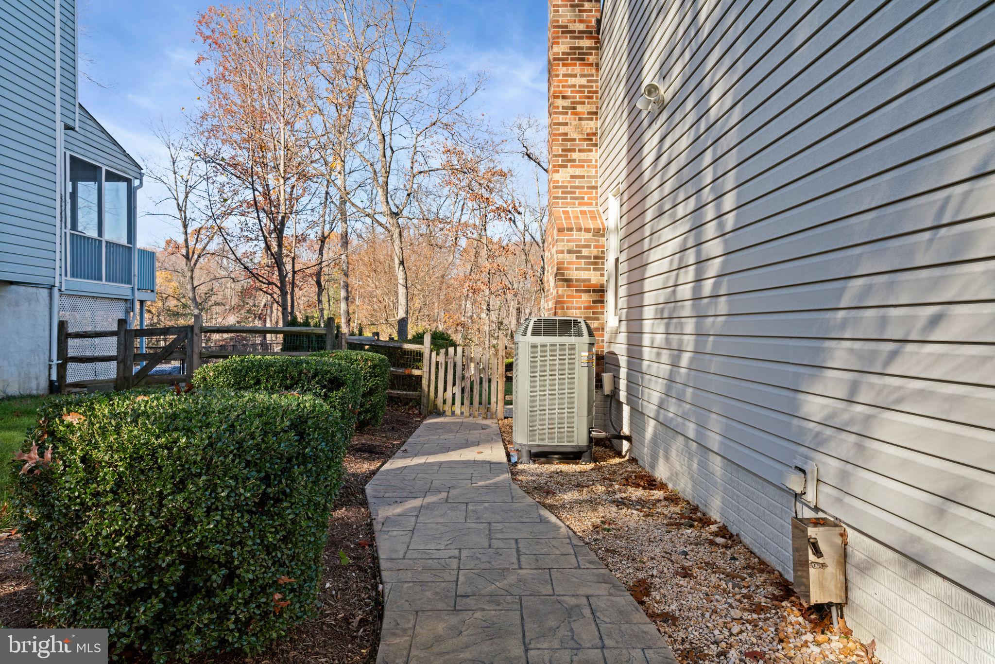 AQUIA HARBOUR - Residential