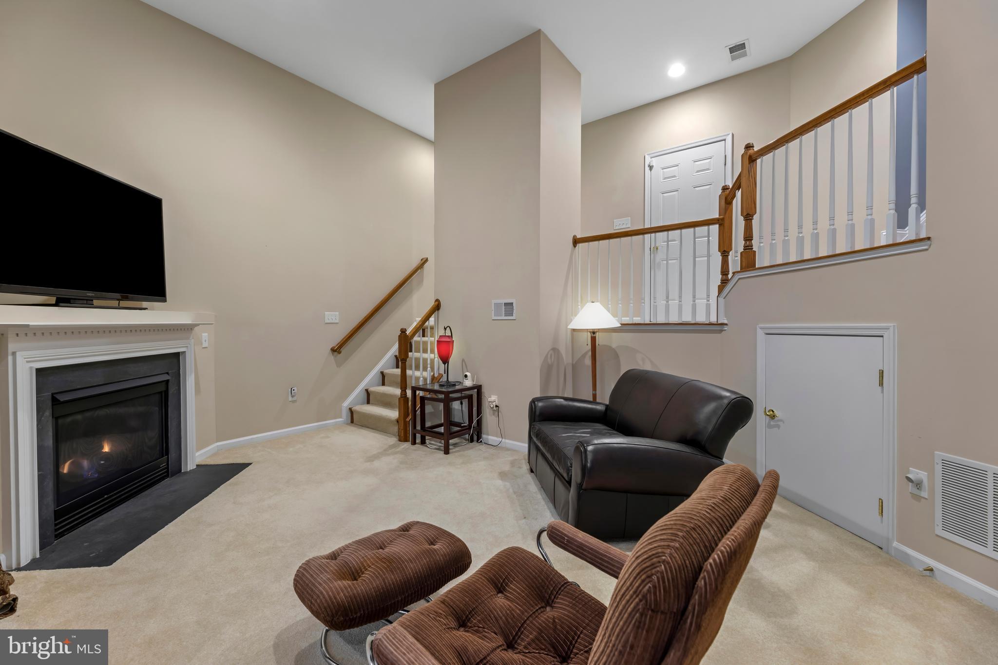 MANASSAS PARK STATION - Residential