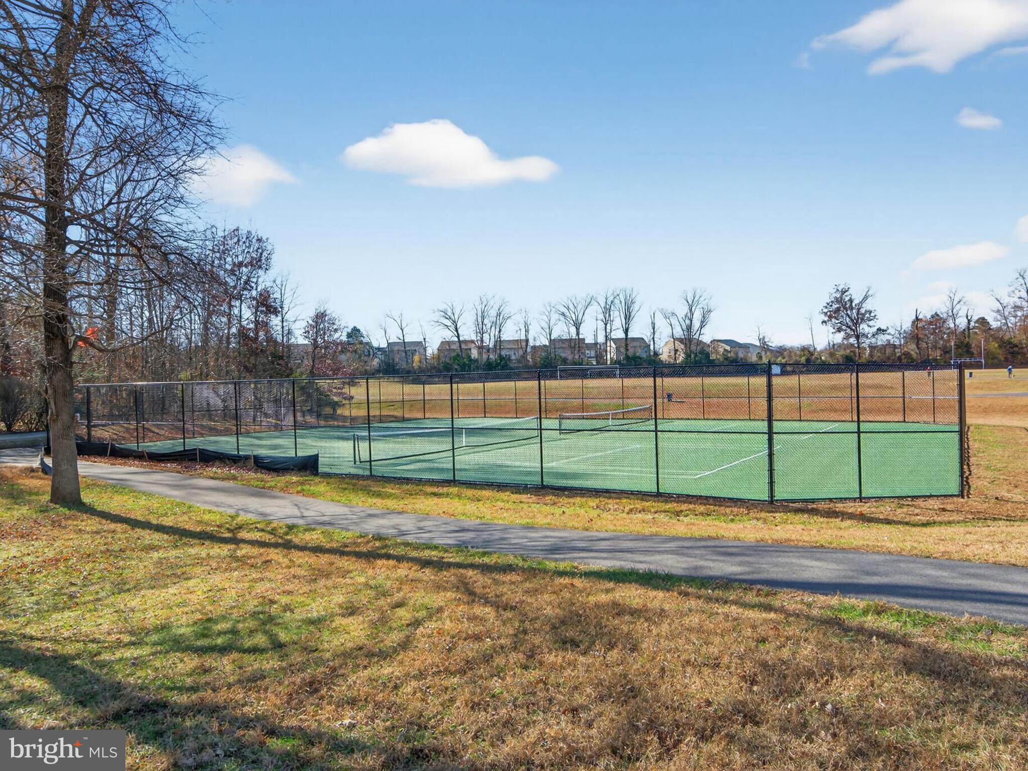 MANASSAS PARK STATION - Residential