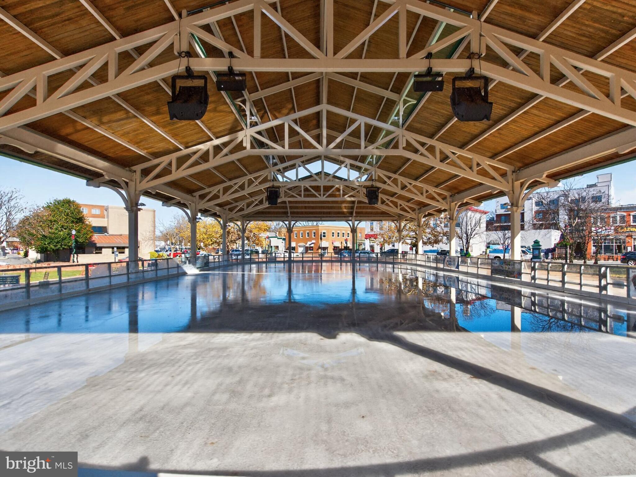 MANASSAS PARK STATION - Residential