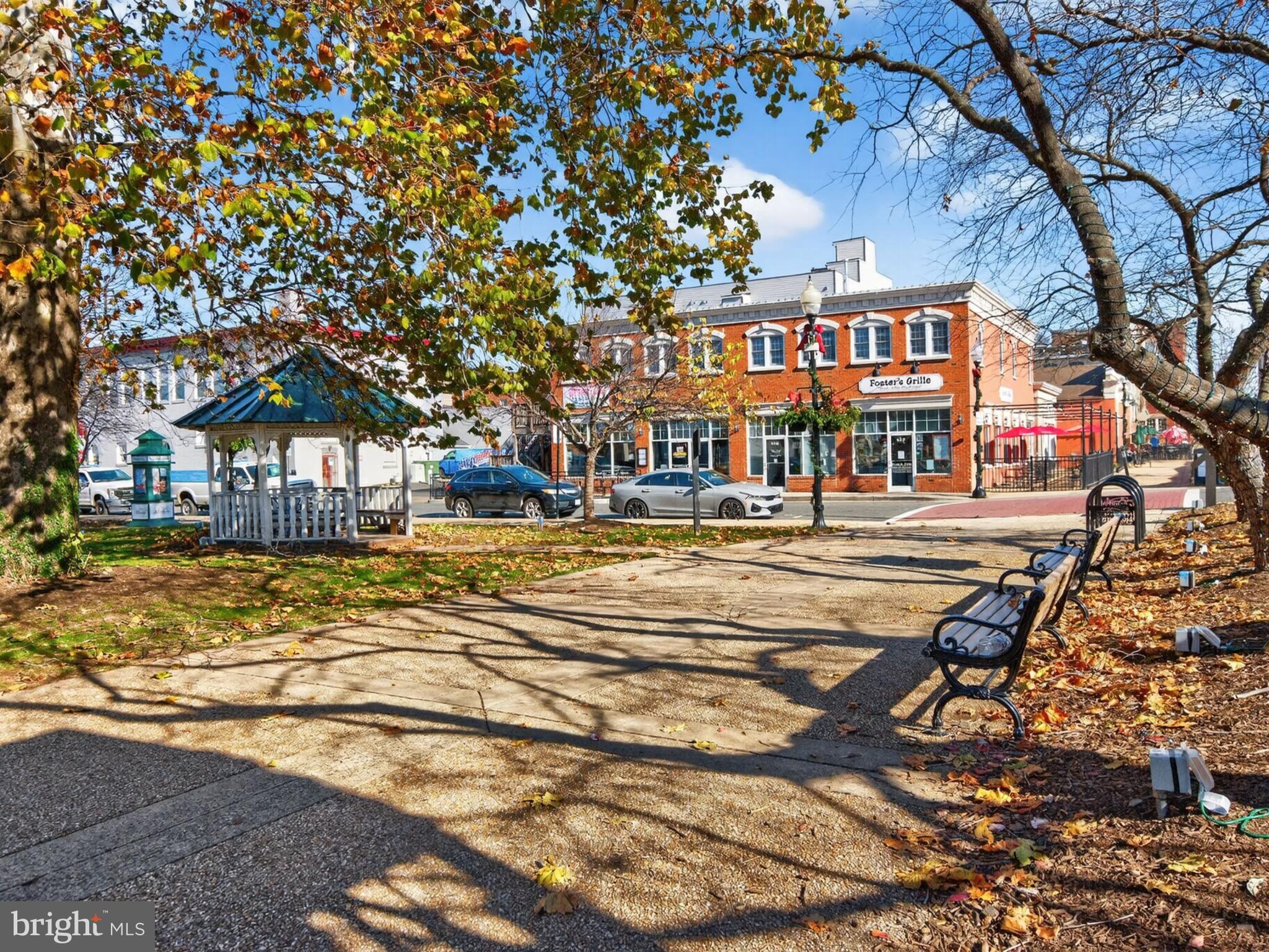 MANASSAS PARK STATION - Residential