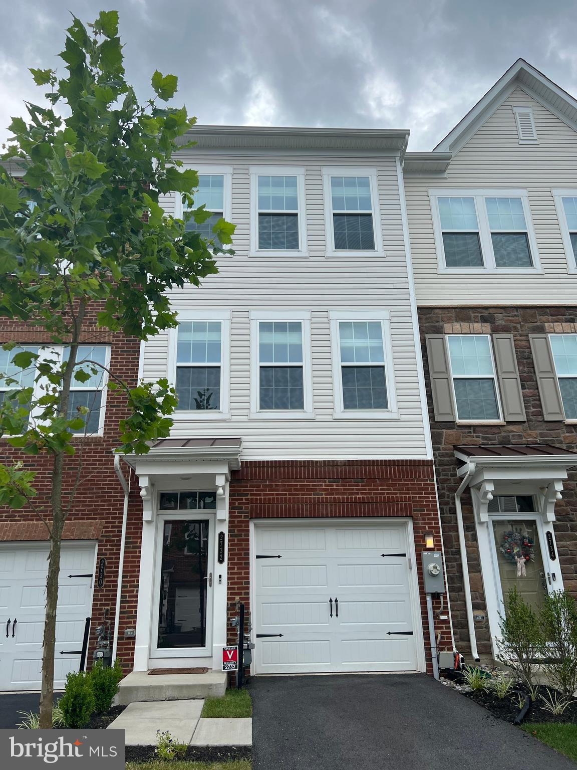 This very new, freshly painted and well maintained 1900 sq ft townhome features hardwood flooring.
3 spacious en-suite bedrooms all with walk-in closets and 4.5 bathrooms.
Access the sunny-private rooftop terrace from the spacious loft space with en-suite bath that can be used as a 4th bedroom, office or for watching the big game with friends!
From the loft you can also access the additional large walk-in-attic space for storage.
The master suite features his & hers sinks and a spacious walk-in shower with double shower heads!
The laundry room, with large capacity washer and dryer, is situated on the same floor as the master suite.
The sunny kitchen has white cabinetry, all modern appliances (cook with gas!), beautiful light colored granite countertops, a walk in pantry, plenty of storage, a coffee bar, room for a large dining table and, a half bath. Leading from the kitchen is a large sunny deck which is perfect for grilling and outdoor dining.
The lower level bedroom faces the fenced-in private back garden with a paved patio and grass.
All windows have Graber blinds for privacy (most are top down/bottom up).
The front door features an additional Pella storm door.
The insulated garage contains the utility closet and space for storage.
Additional off-street parking is available.
Enjoy free access to three pools, gym, community center and children’s playground.
Lawn cutting service is also included.
Walking distance to Royal Farms and Ridgeview Plaza Shopping Center.
Less than a mile from Fort Meade main gate, Andrews AFB, NSA and several other bases including DC locations. MARC commuter train that will take you to Baltimore, Washington, D.C. and points-in-between.
All the utilities are the tenants' responsibility.
Available features in the area: Verizon, HughesNet, EarthLink, Viasat. Dish, DirecTV, Xfinity