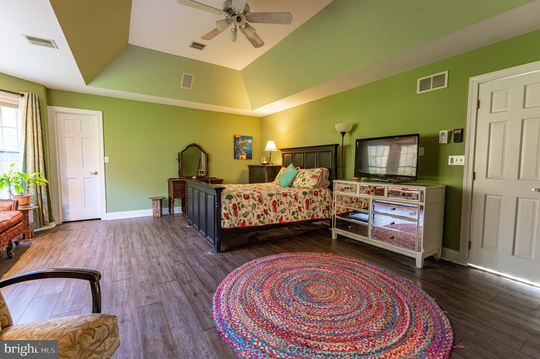 WALNUT CHASE NORTH - Residential