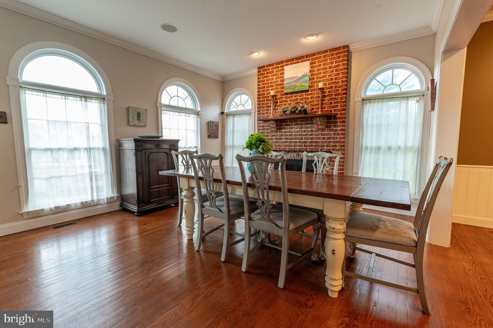 WALNUT CHASE NORTH - Residential