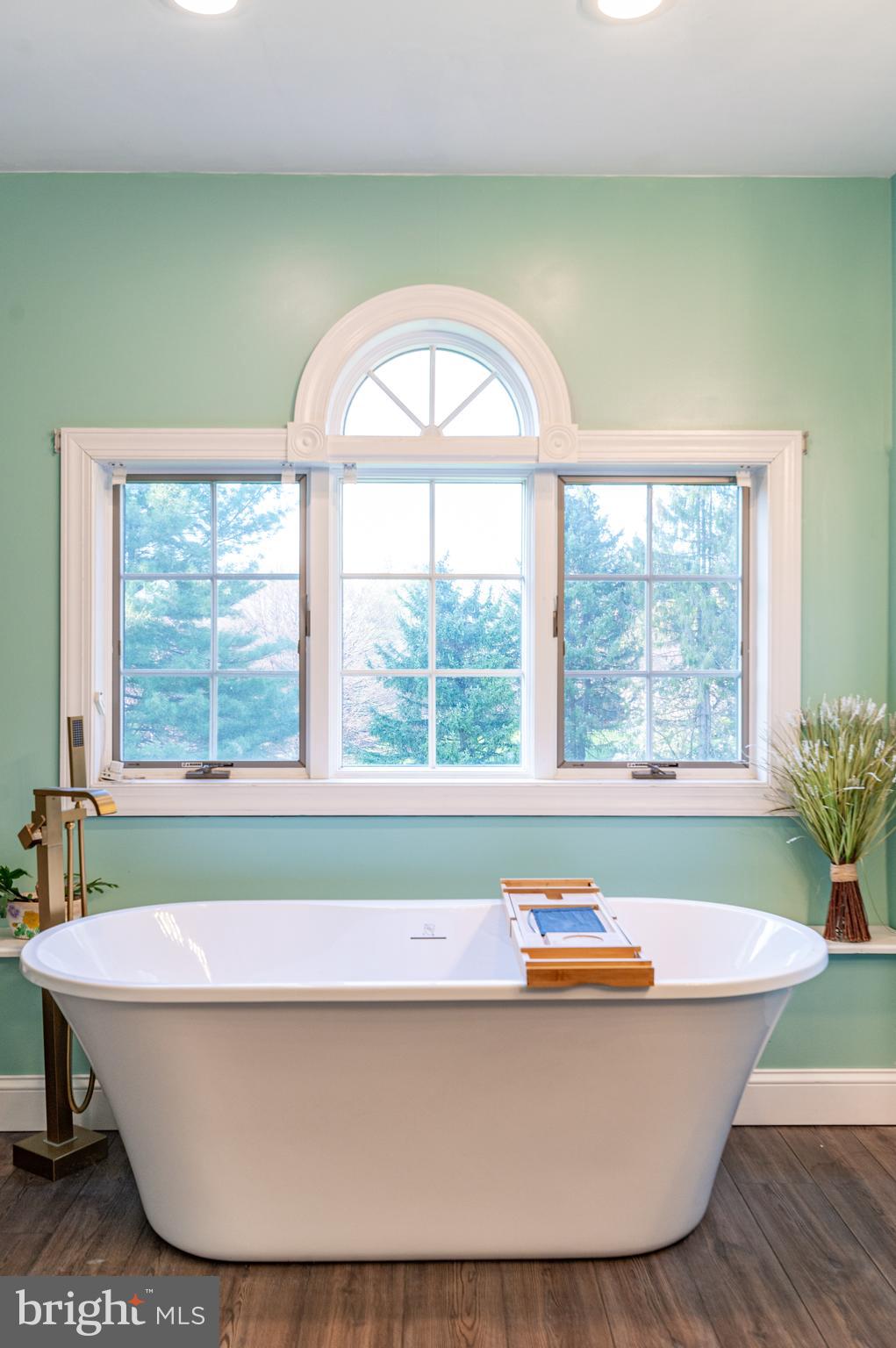 WALNUT CHASE NORTH - Residential