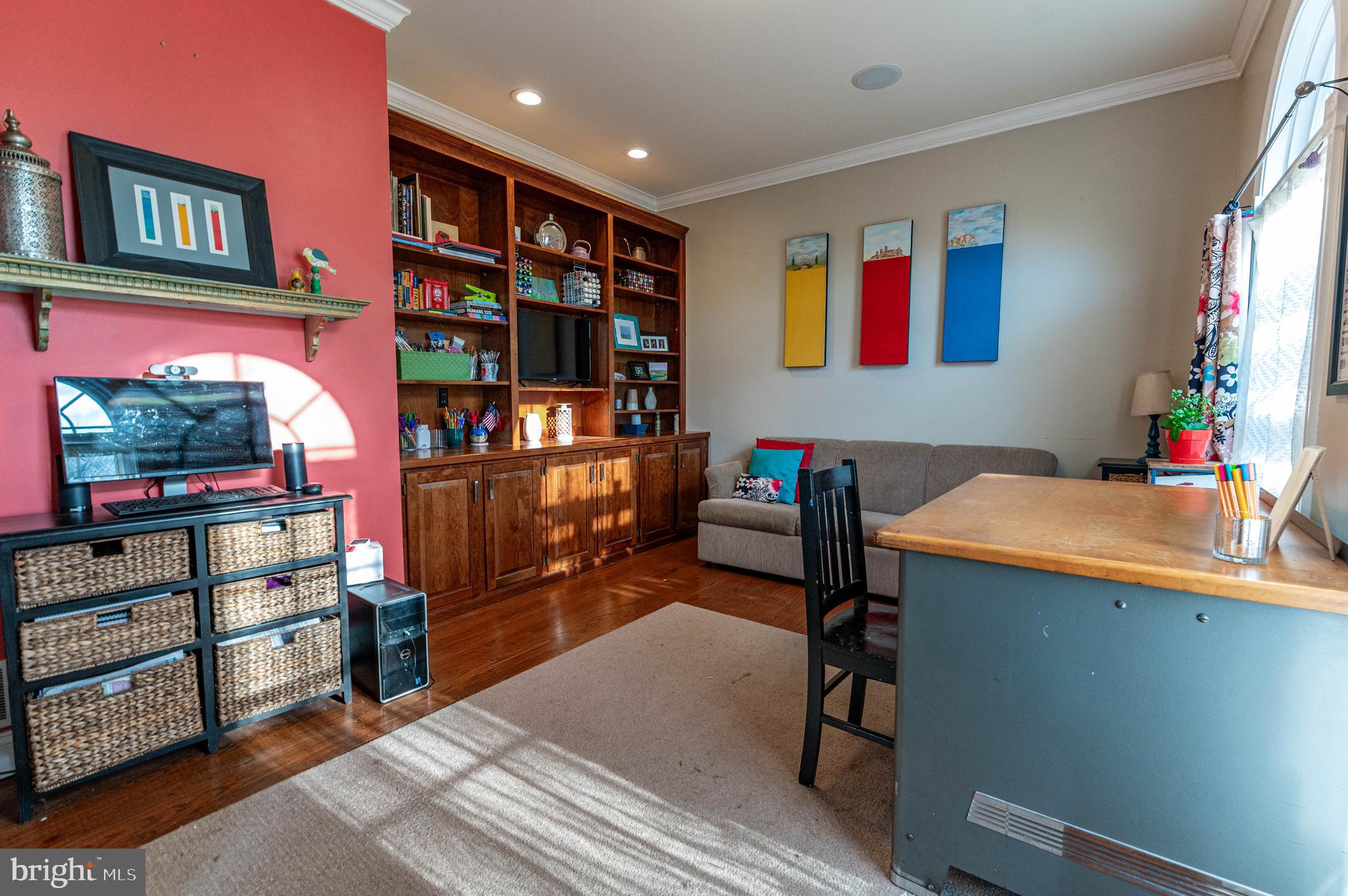 WALNUT CHASE NORTH - Residential