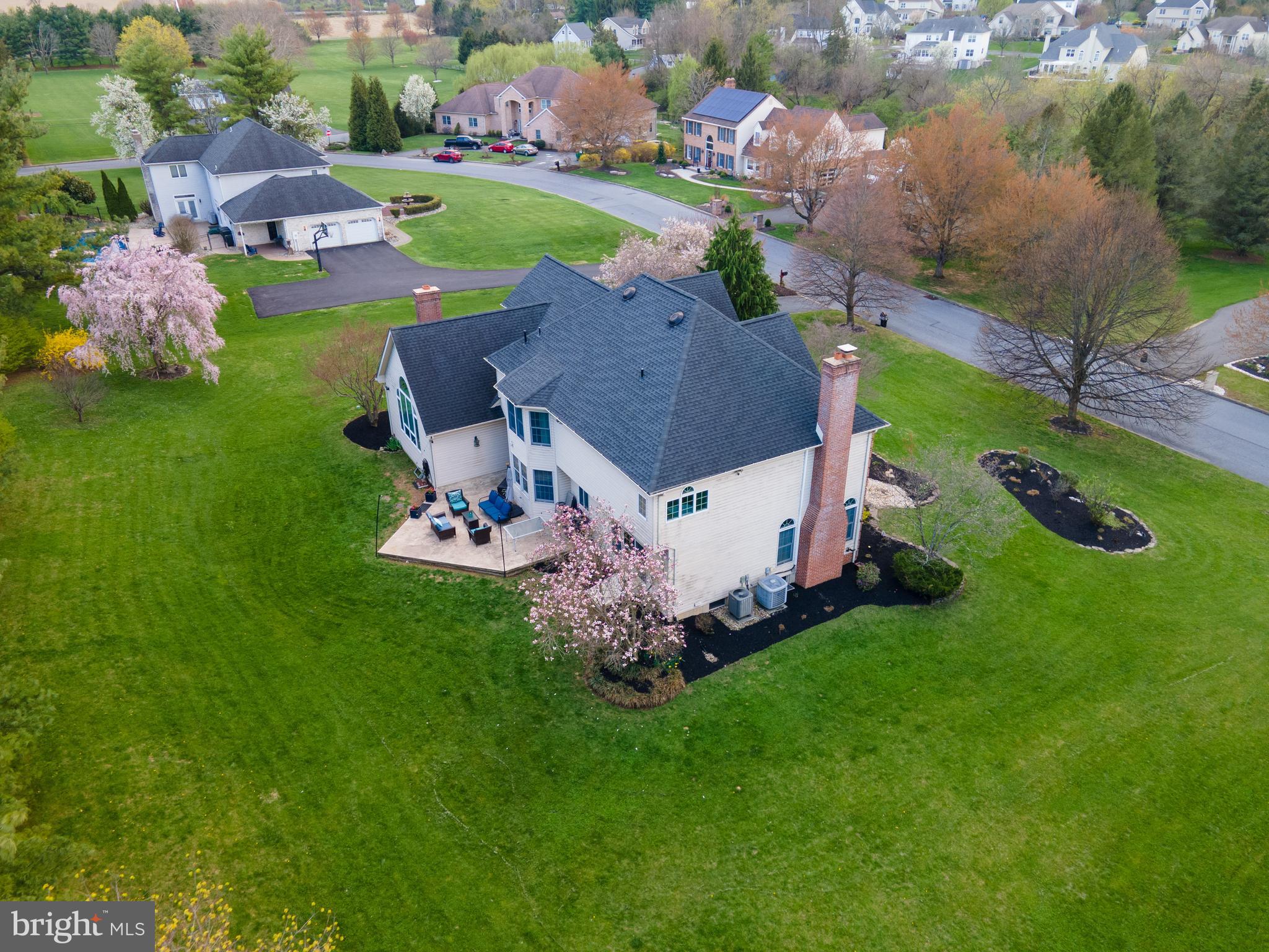 WALNUT CHASE NORTH - Residential