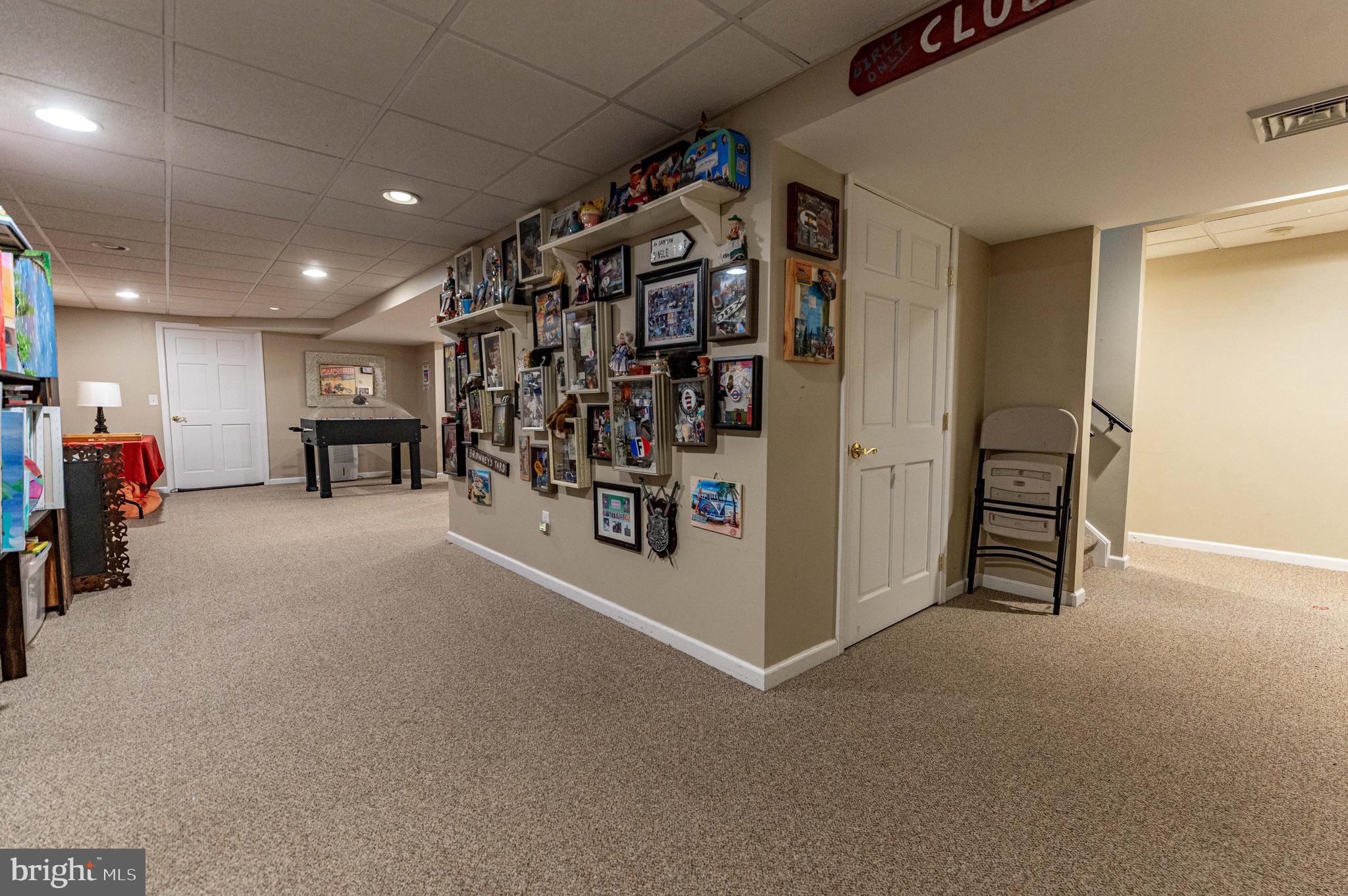 WALNUT CHASE NORTH - Residential