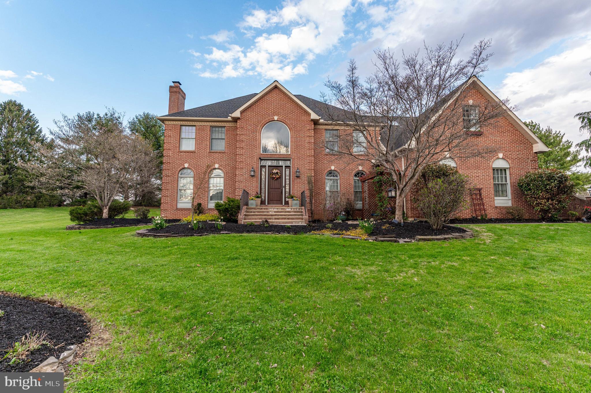 WALNUT CHASE NORTH - Residential