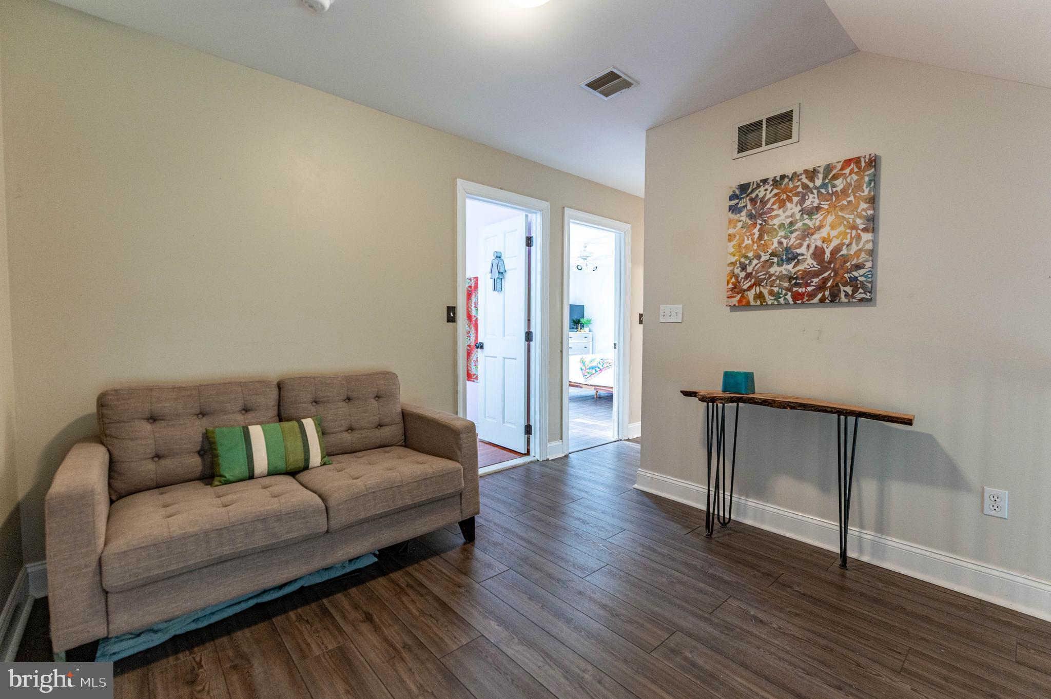 WALNUT CHASE NORTH - Residential