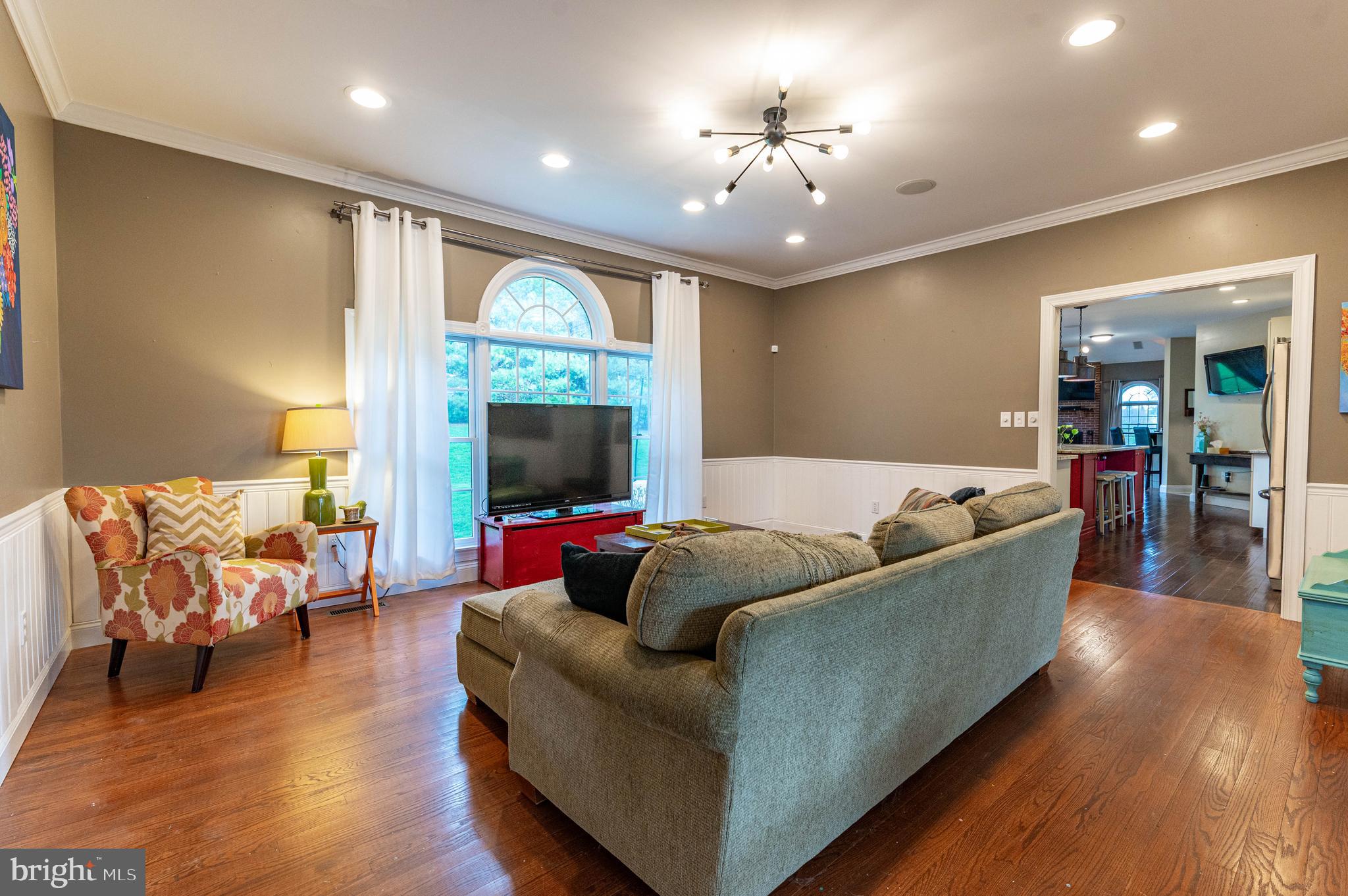 WALNUT CHASE NORTH - Residential