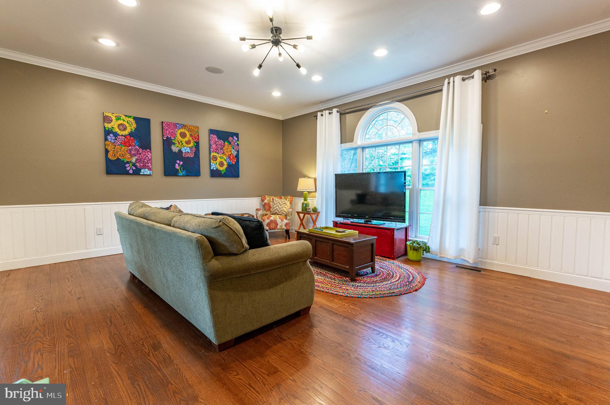 WALNUT CHASE NORTH - Residential