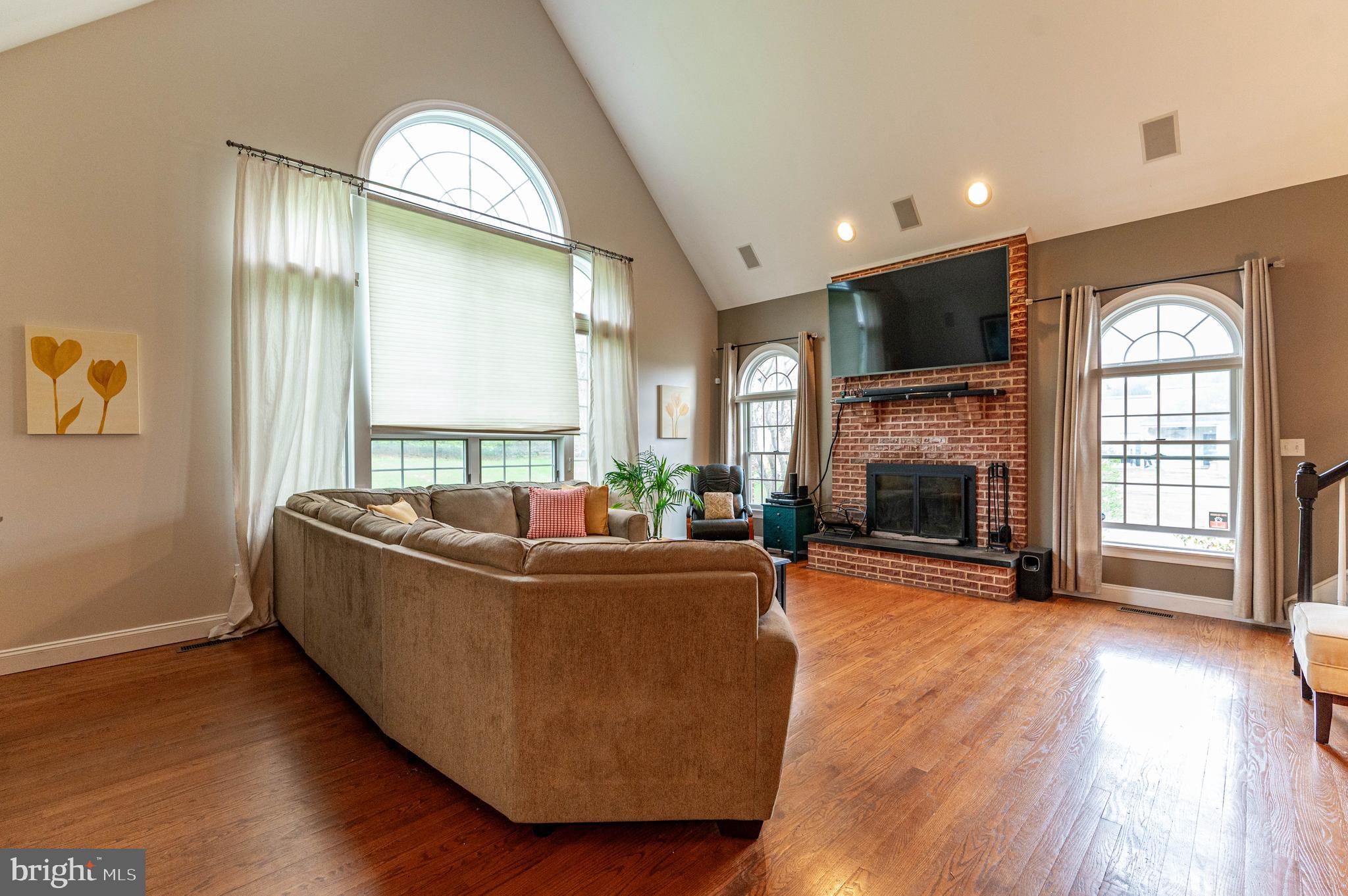 WALNUT CHASE NORTH - Residential