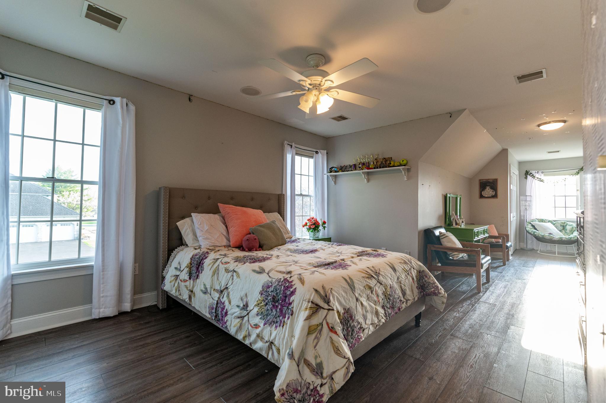 WALNUT CHASE NORTH - Residential